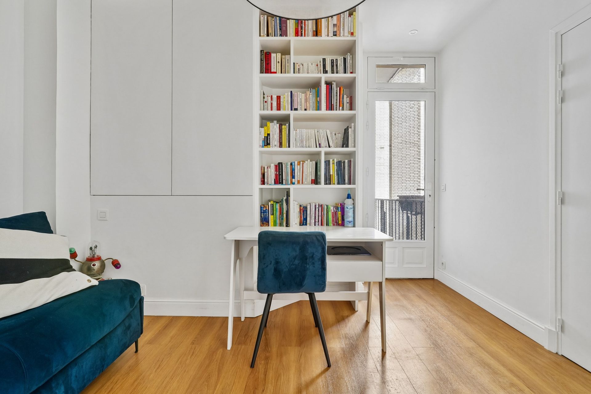 luxury apartment 7 Rooms for sale on PARIS (75007)