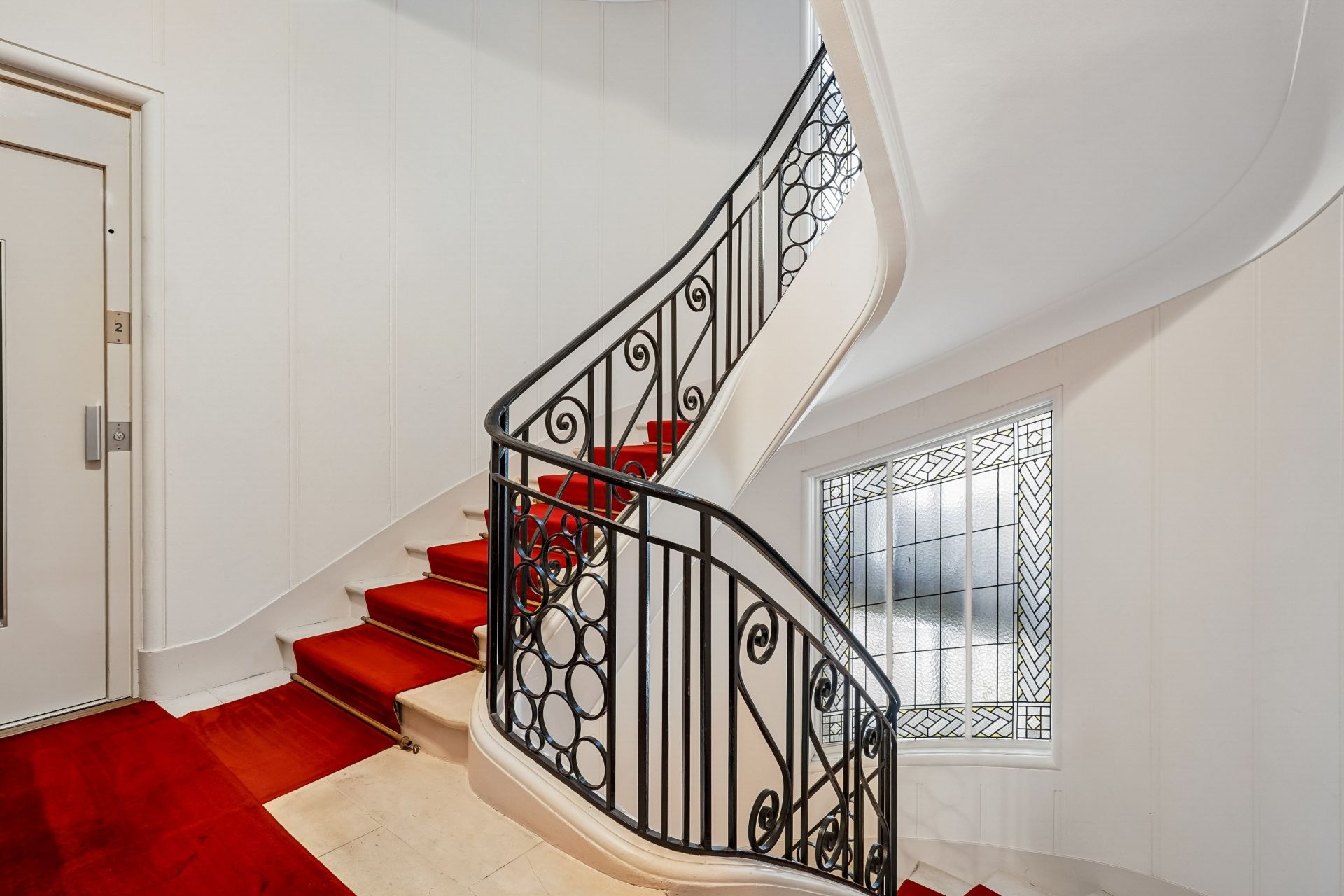 luxury apartment 7 Rooms for sale on PARIS (75007)