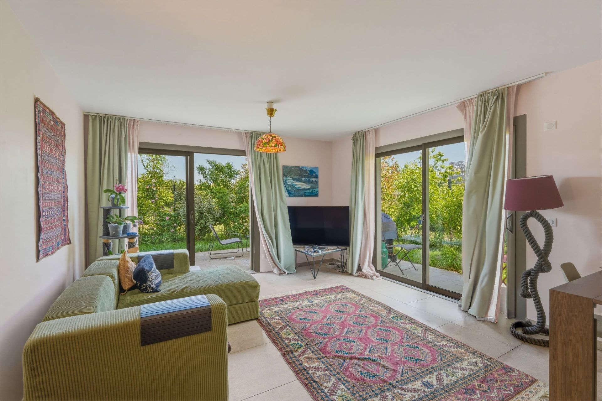luxury apartment 4 Rooms for sale on DIVONNE LES BAINS (01220)