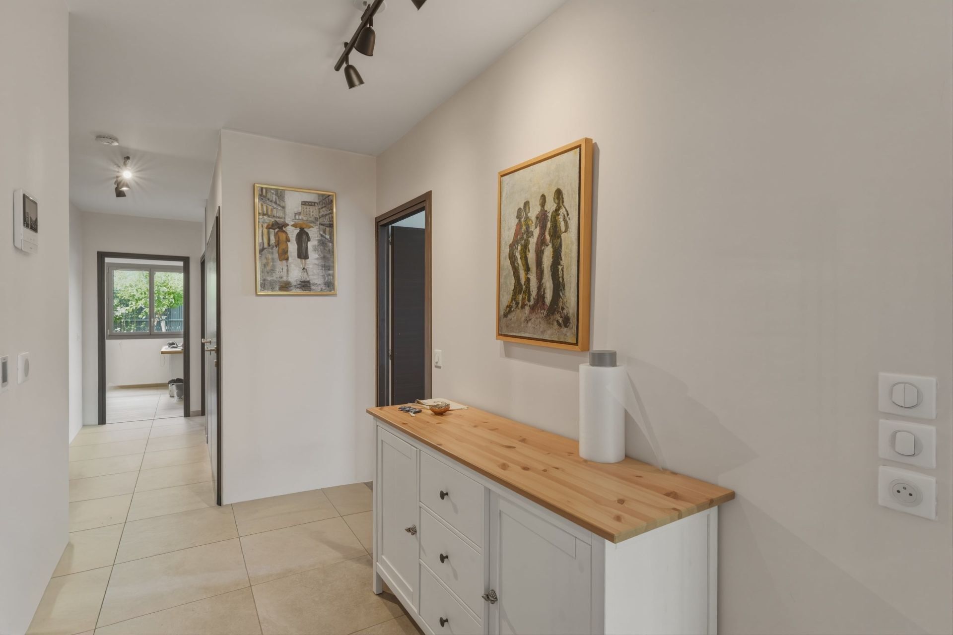 luxury apartment 4 Rooms for sale on DIVONNE LES BAINS (01220)
