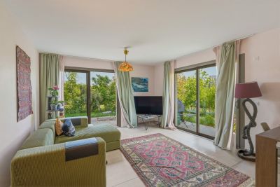 Sale Luxury apartment Divonne-les-Bains 4&nbsp;Rooms 94&nbsp;m²