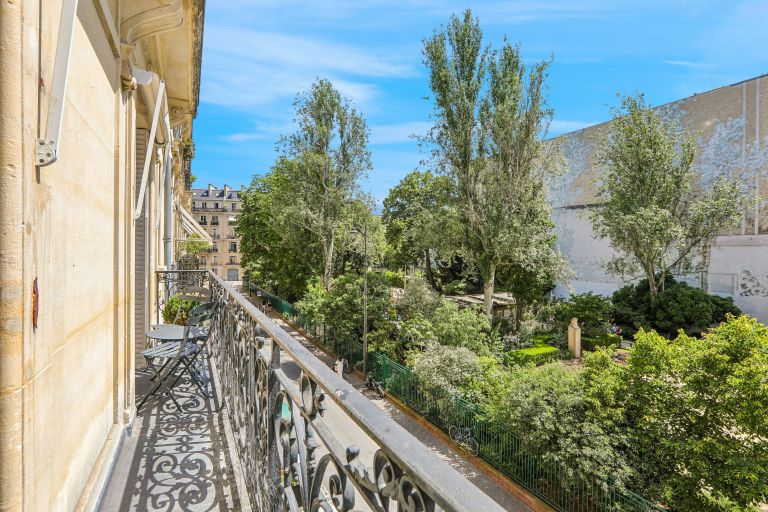 appartement de luxe 2 Pièces en vente sur PARIS (75007)