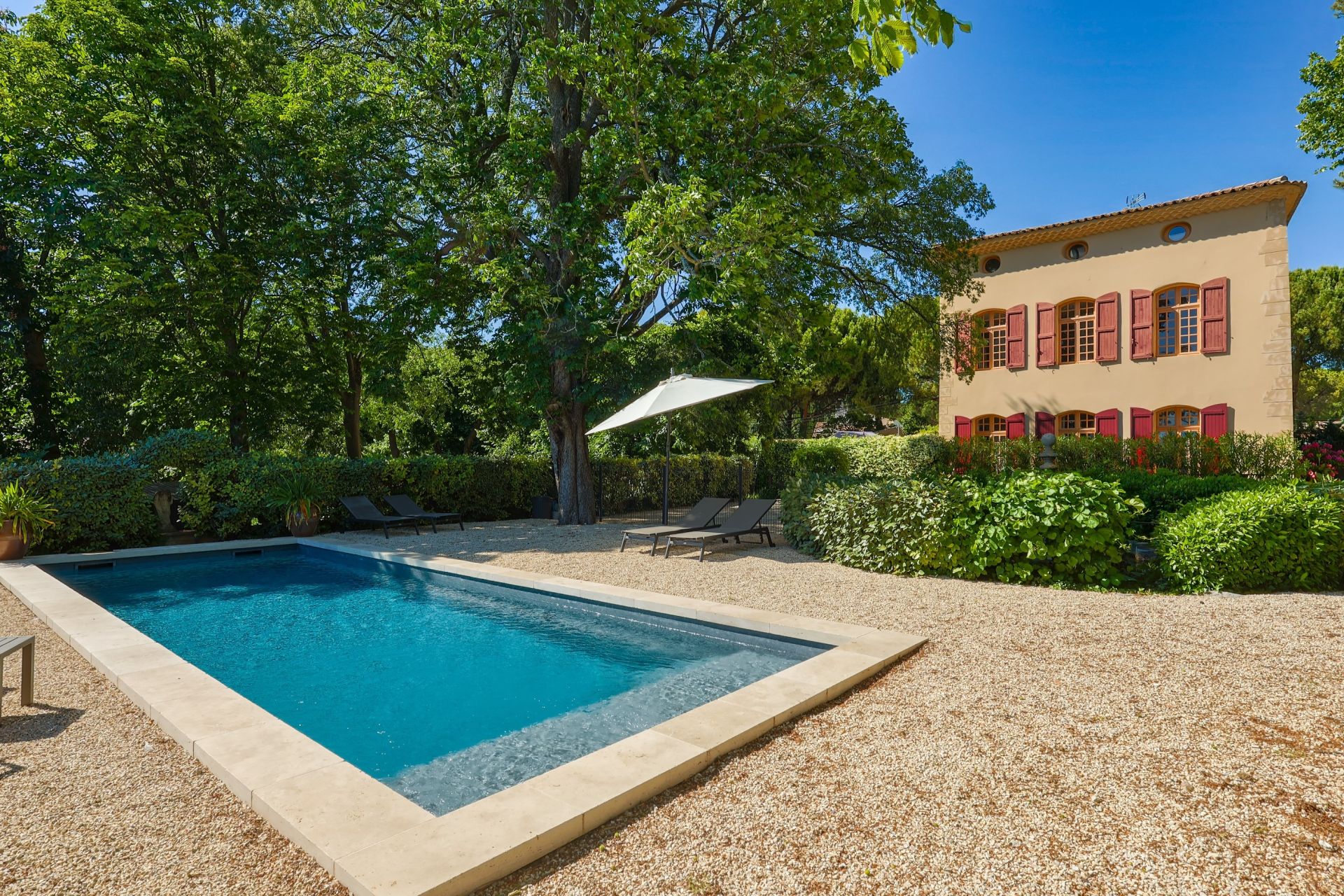 luxury apartment 3 Rooms for sale on AIX EN PROVENCE (13100)
