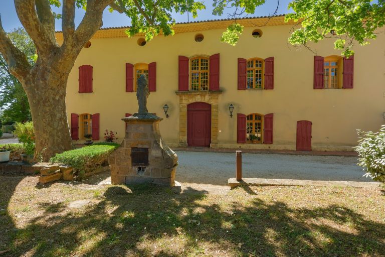 luxury apartment 3 Rooms for sale on AIX EN PROVENCE (13100)
