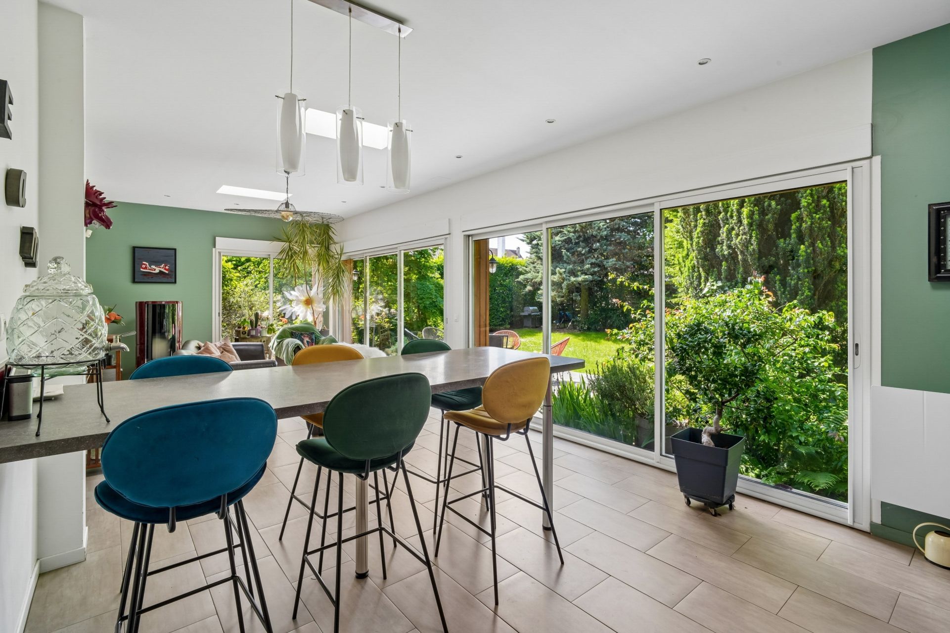 maison bourgeoise 7 Pièces en vente sur NEUILLY PLAISANCE (93360)