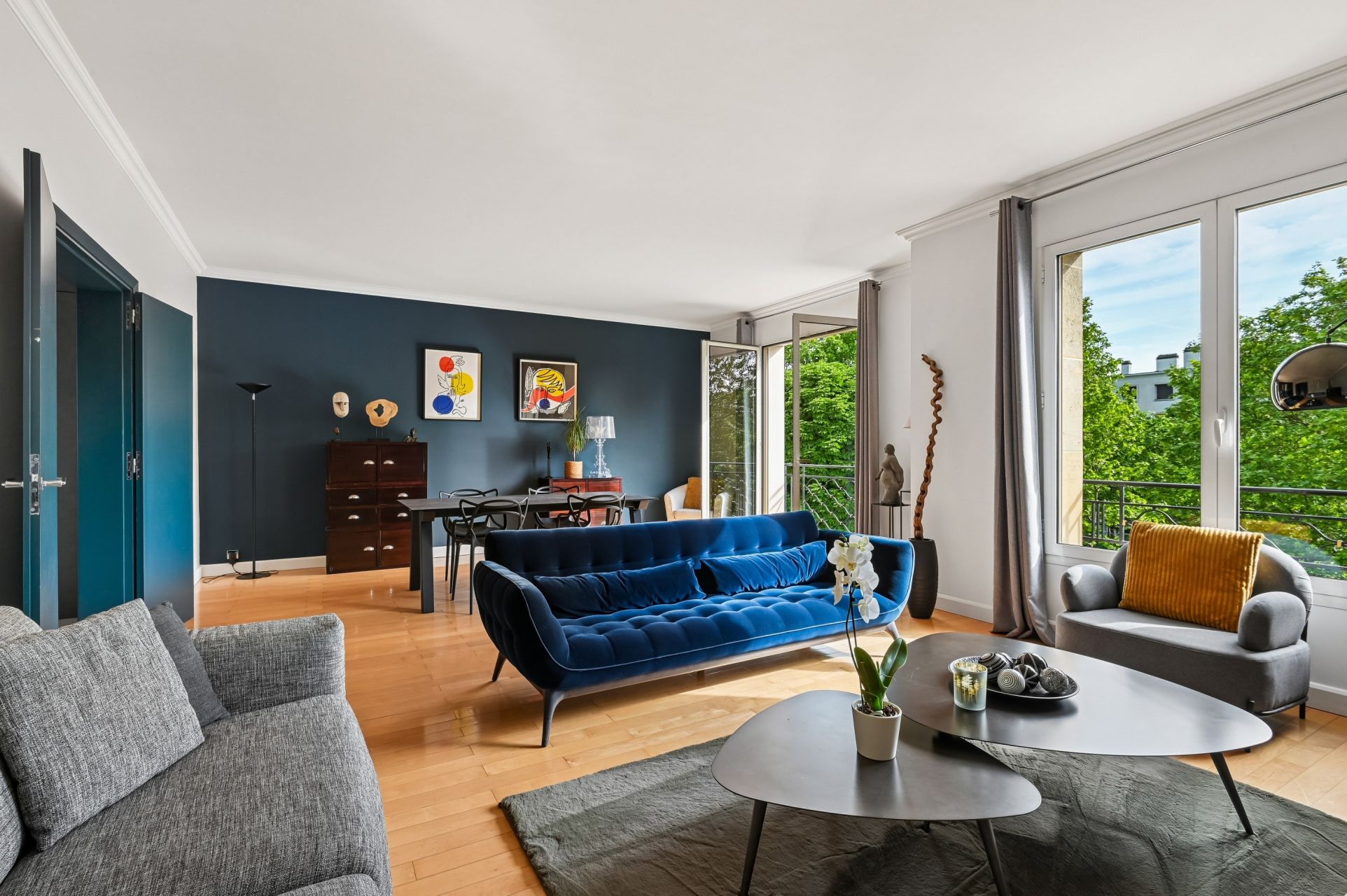 luxury apartment 5 Rooms for sale on NEUILLY SUR SEINE (92200)