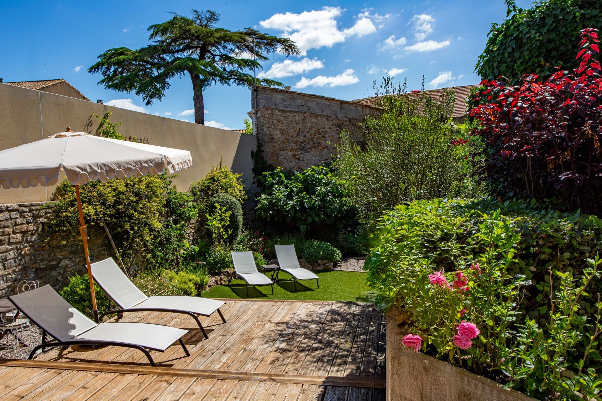 luxury property 10 Rooms for sale on MURVIEL LES BEZIERS (34490)