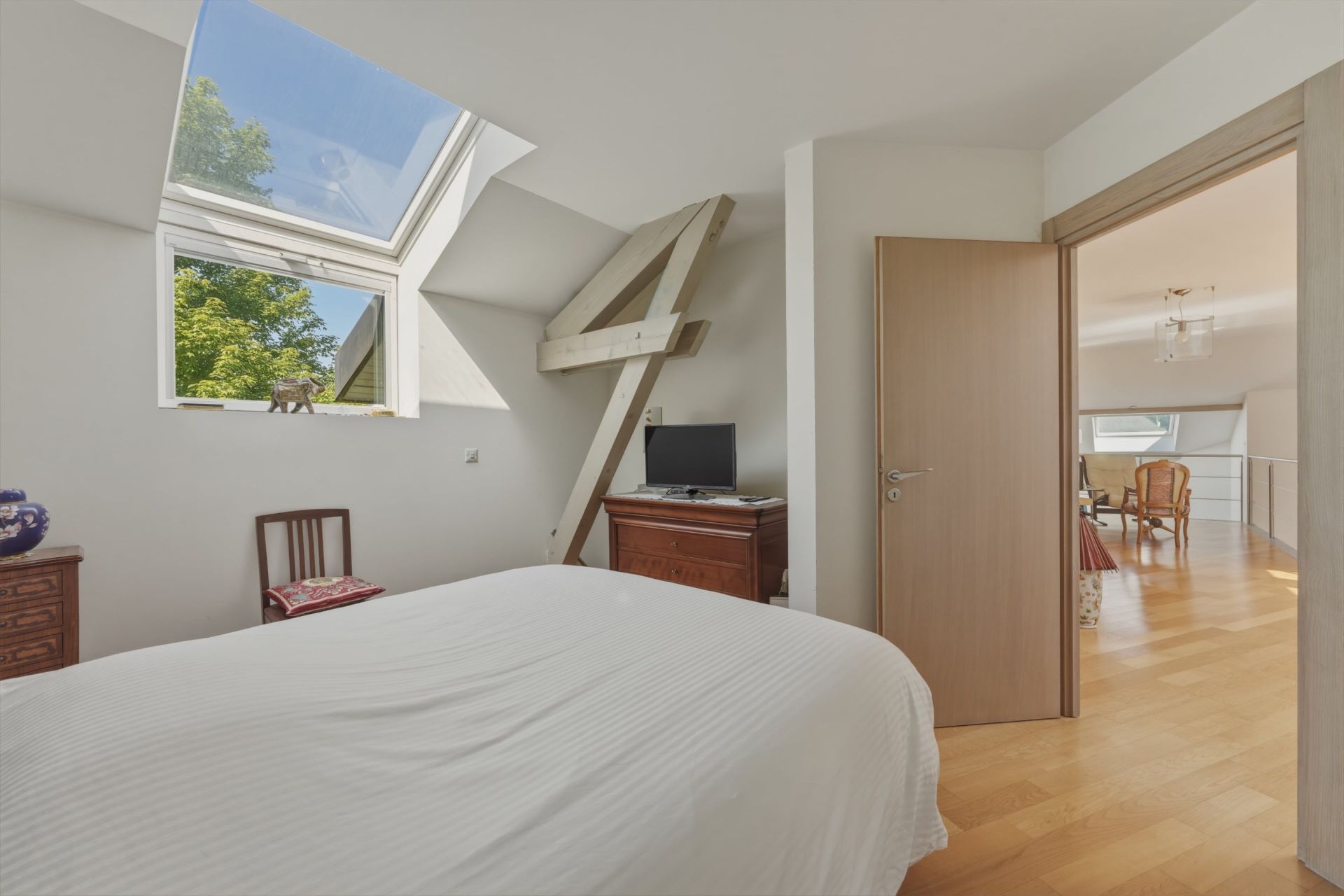 maison de luxe 6 Pièces en vente sur SERGY (01630)