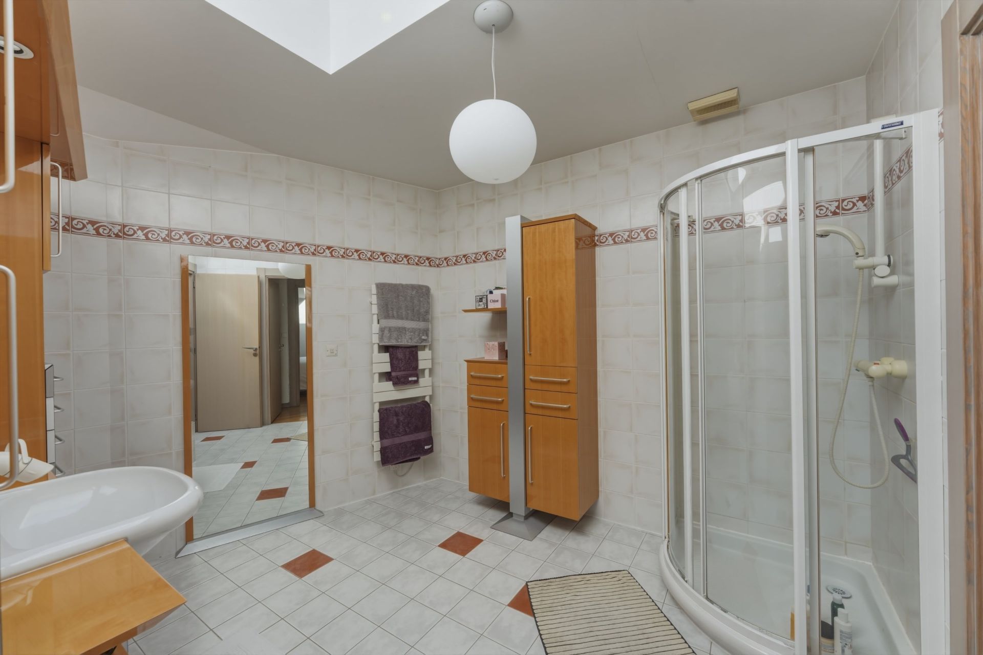 maison de luxe 6 Pièces en vente sur SERGY (01630)