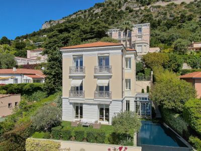Sale Mansion (hôtel particulier) Beaulieu-sur-Mer 8&nbsp;Rooms 240&nbsp;m²