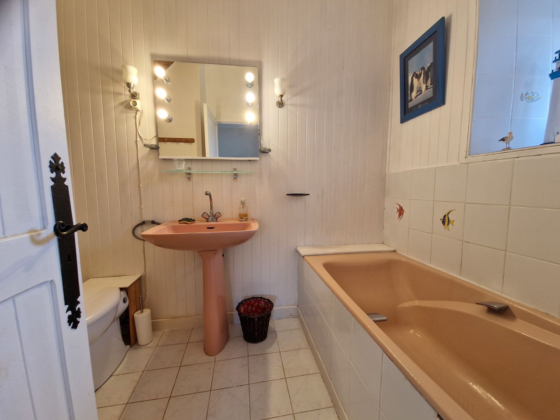 manoir 12 Pièces en vente sur PLOUGRESCANT (22820)
