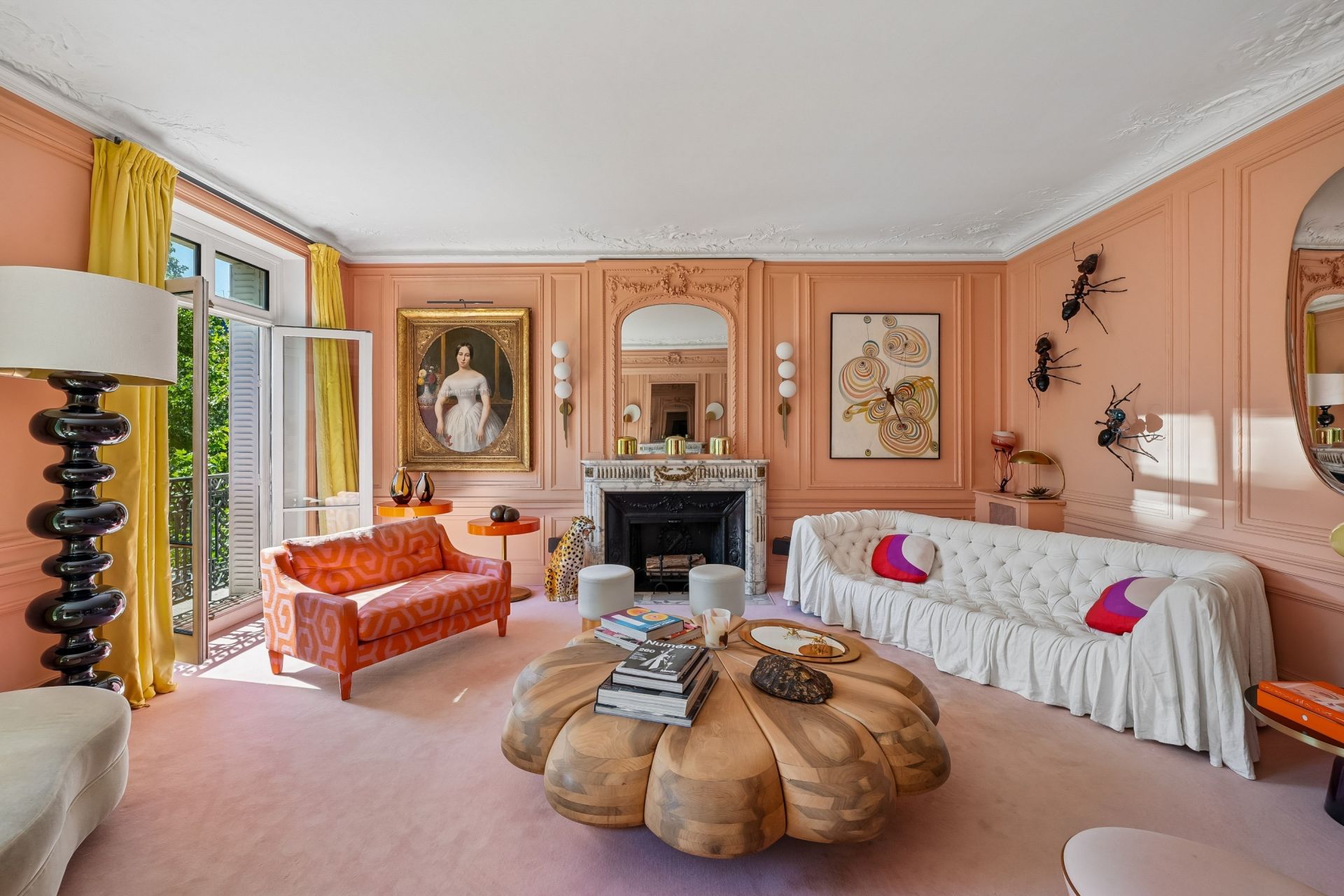 luxury apartment 7 Rooms for sale on PARIS (75017)