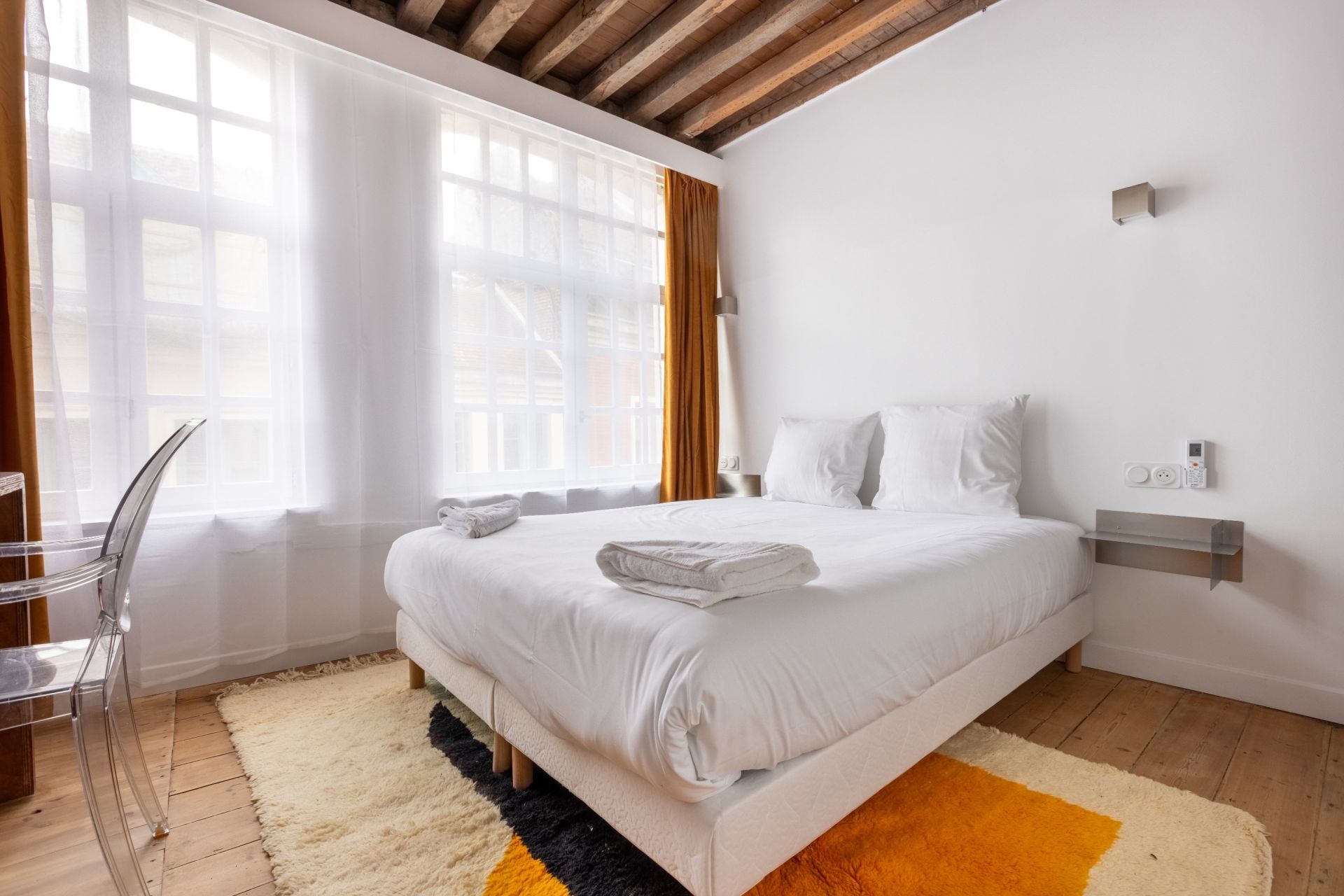 luxury house 5 Rooms for sale on LILLE (59000)