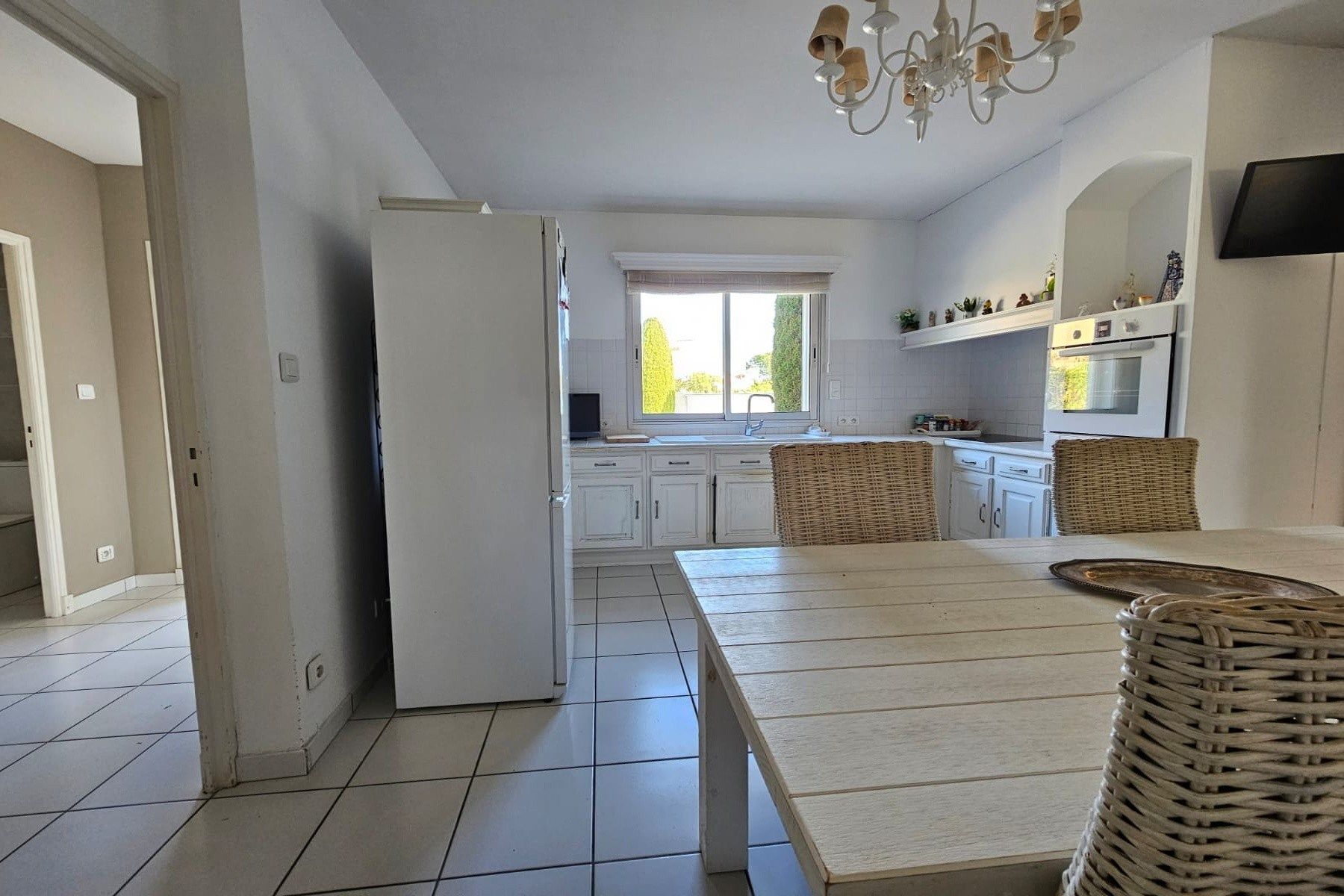 luxury house 4 Rooms for sale on ST CYPRIEN PLAGE (66750)