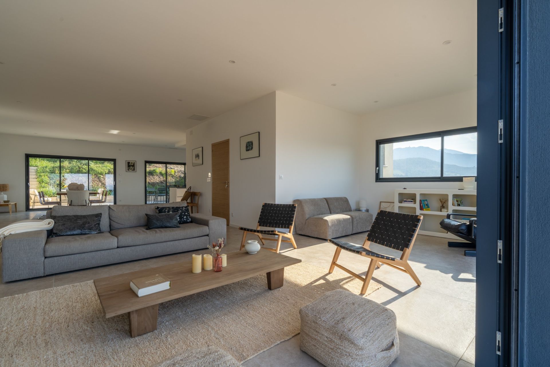 luxury villa 4 Rooms for sale on PORT VENDRES (66660)