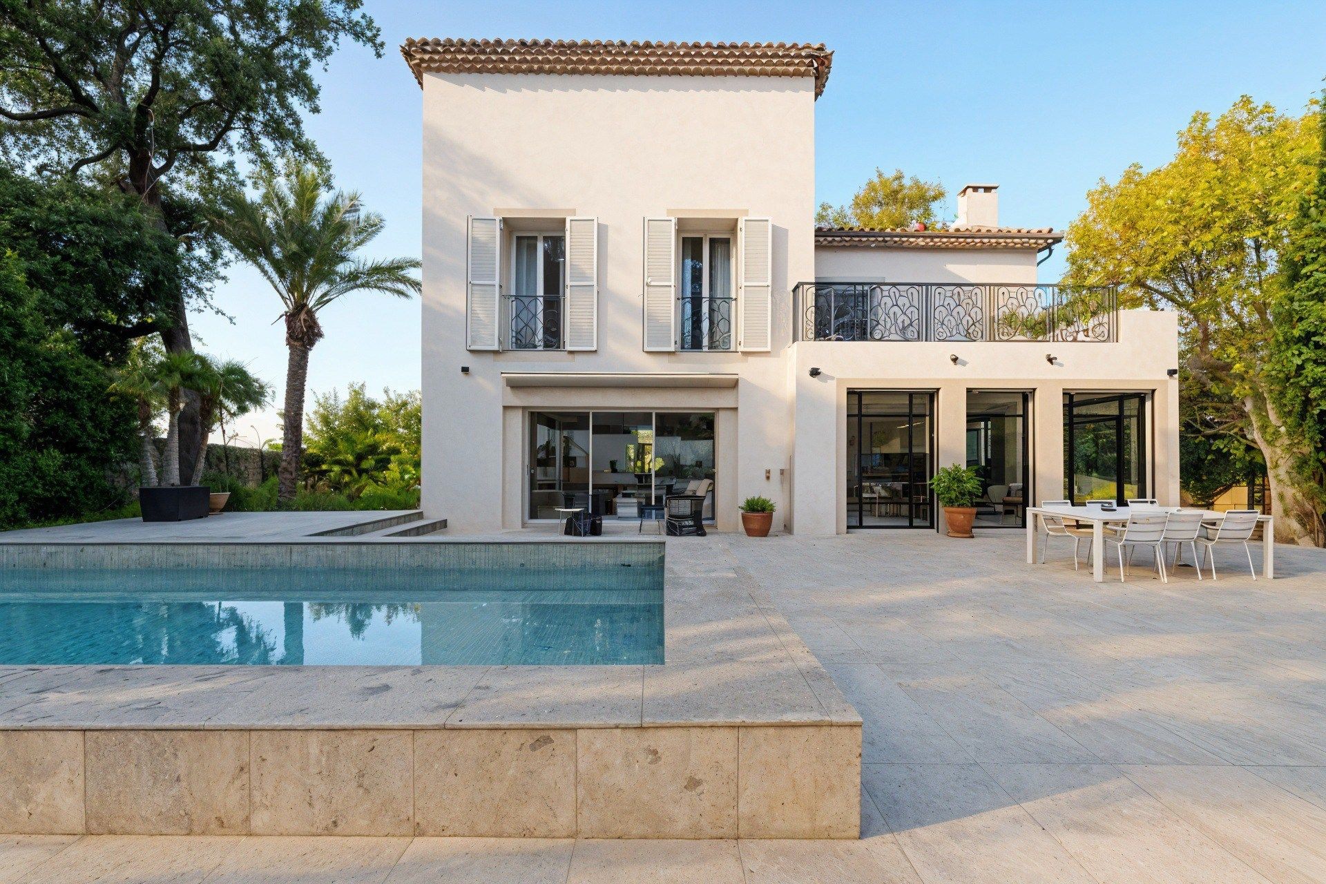 maison de luxe 6 Pièces en vente sur MARSEILLE (13008)