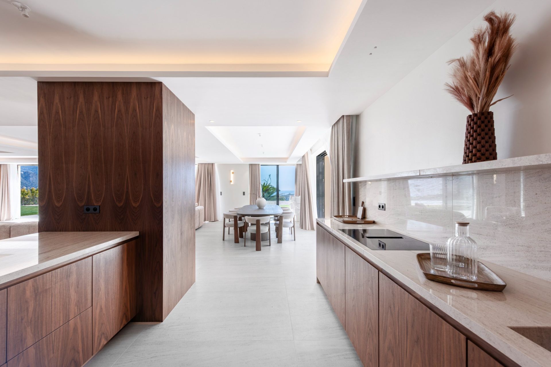 luxury villa 6 Rooms for sale on VILLEFRANCHE SUR MER (06230)