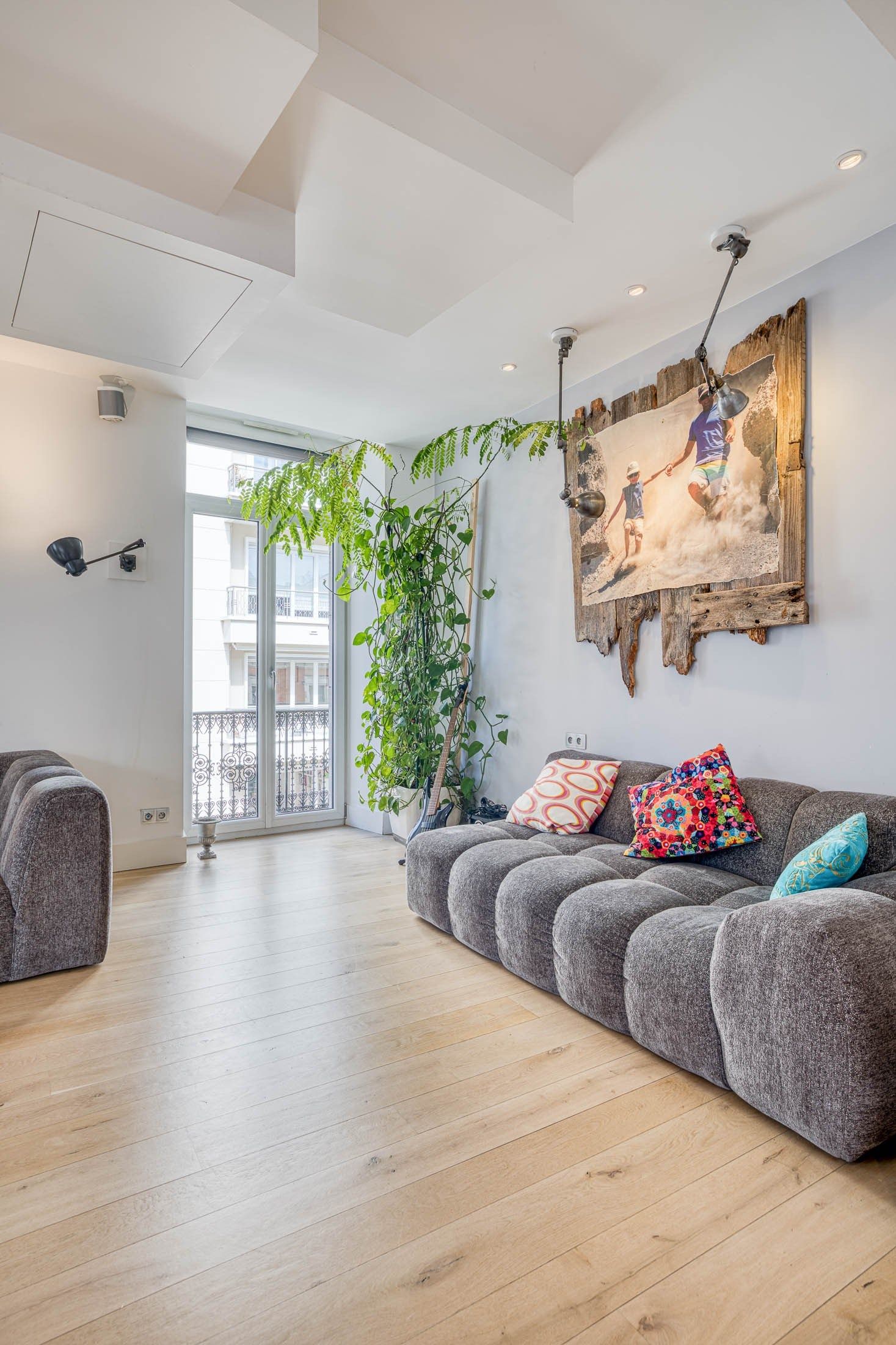 luxury apartment 4 Rooms for sale on ANNECY (74000)