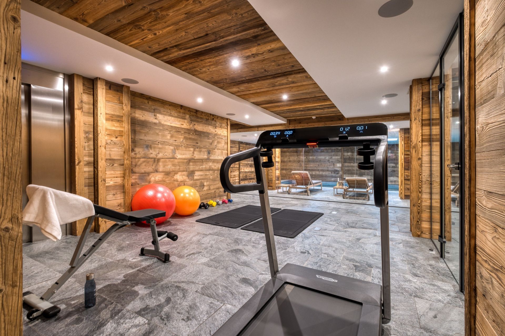 luxury chalet 7 Rooms for sale on MEGEVE (74120)
