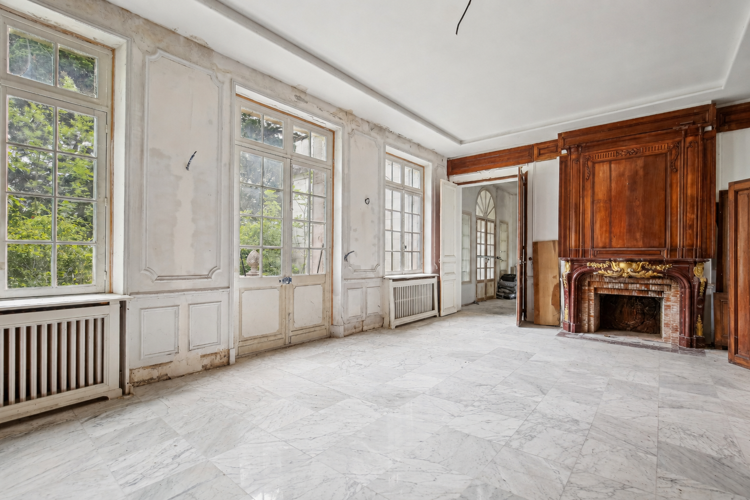 mansion (hôtel particulier) 10 Rooms for sale on LA CELLE ST CLOUD (78170)