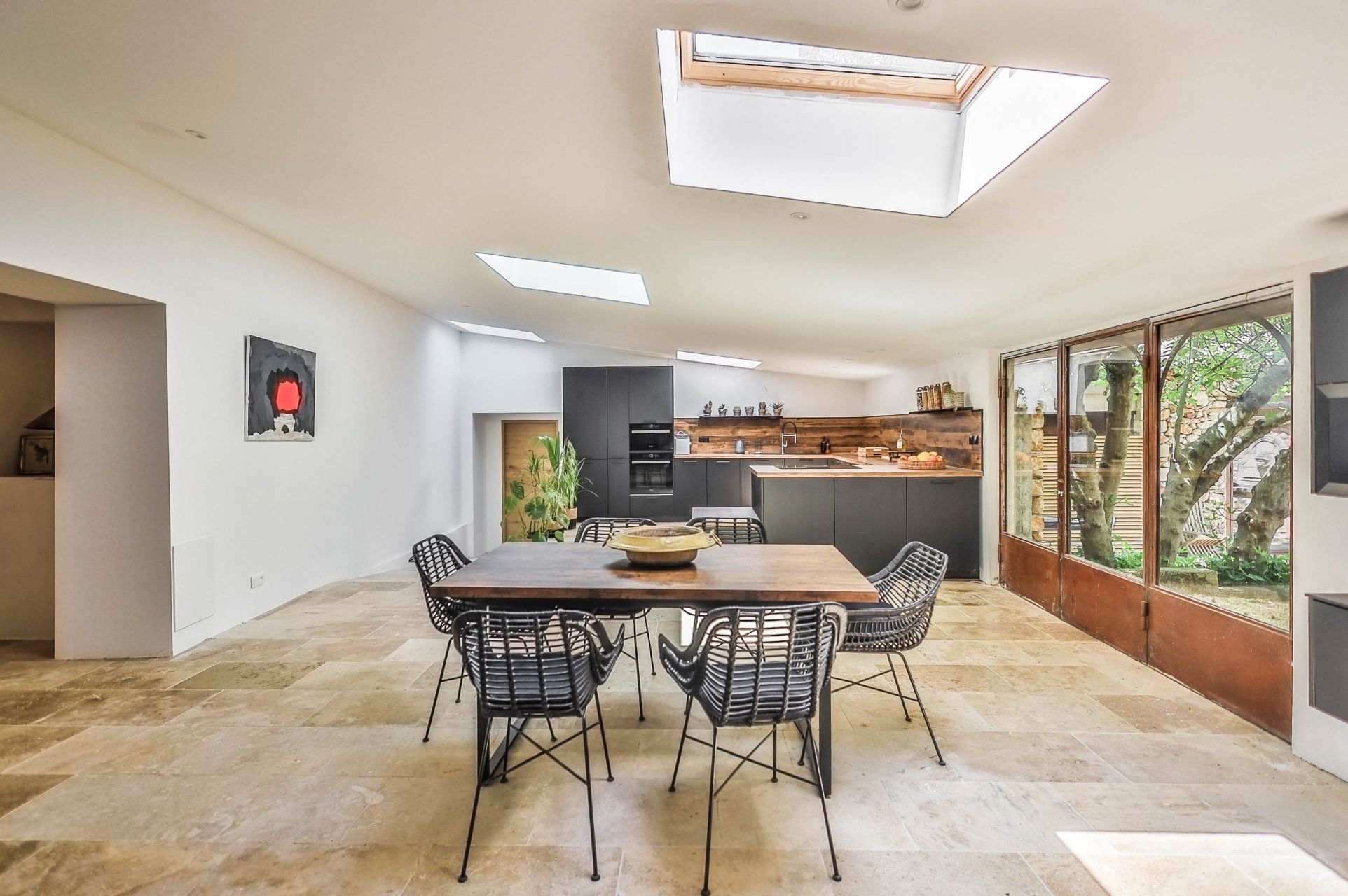 luxury property 15 Rooms for sale on BONNIEUX (84480)