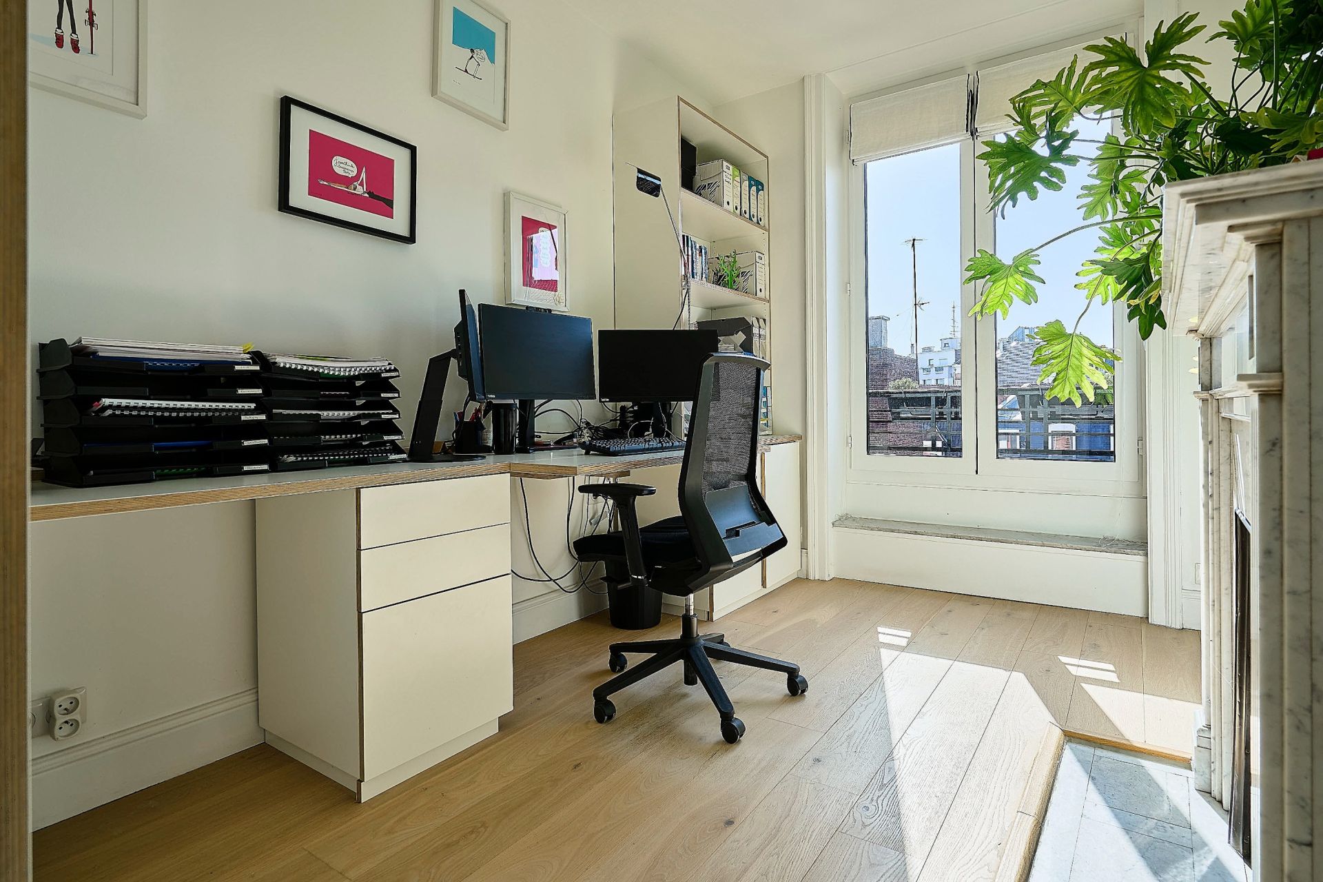 luxury apartment 7 Rooms for sale on LILLE (59000)