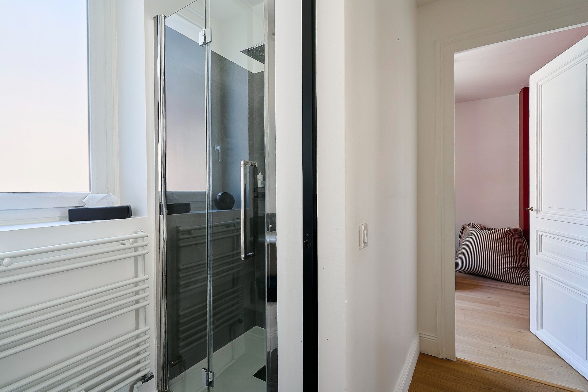 luxury apartment 7 Rooms for sale on LILLE (59000)