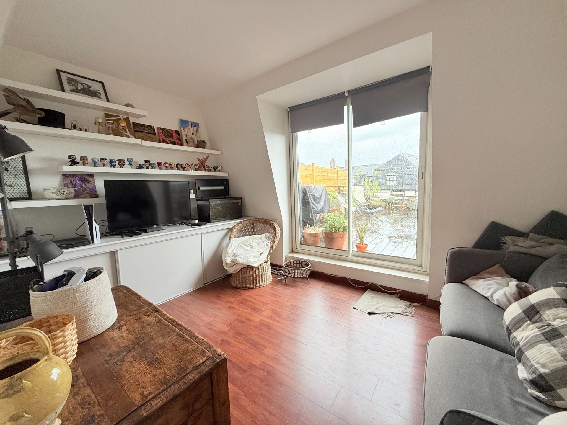 luxury apartment 6 Rooms for rent on LILLE (59000)