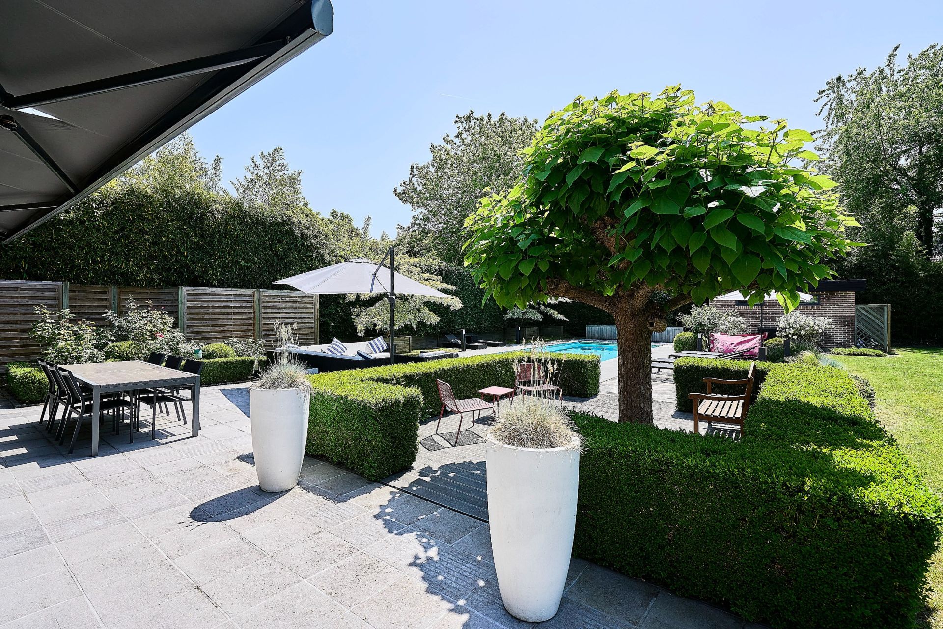luxury house 7 Rooms for sale on CROIX (59170)