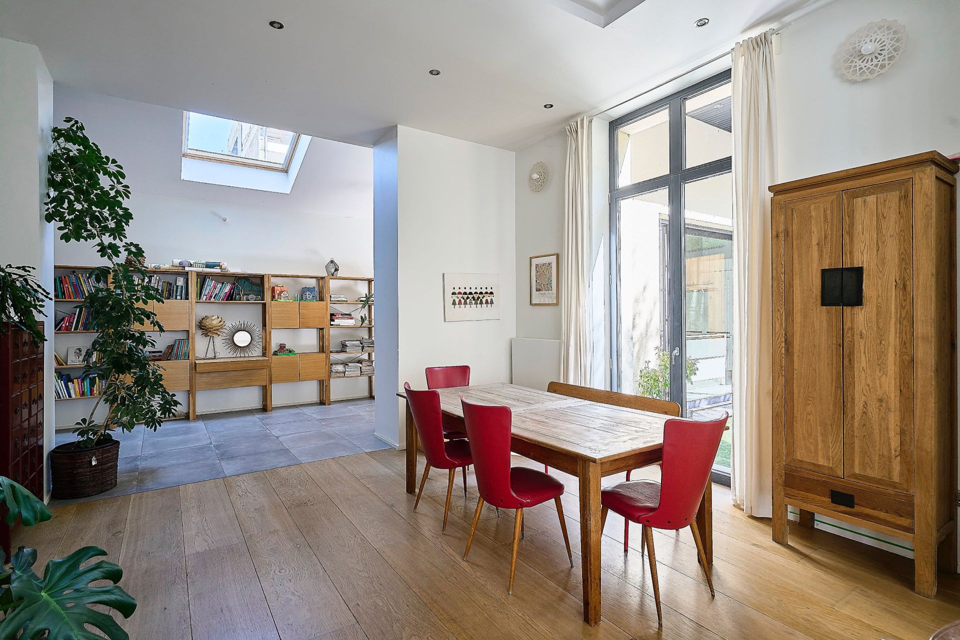 luxury house 10 Rooms for sale on LILLE (59000)