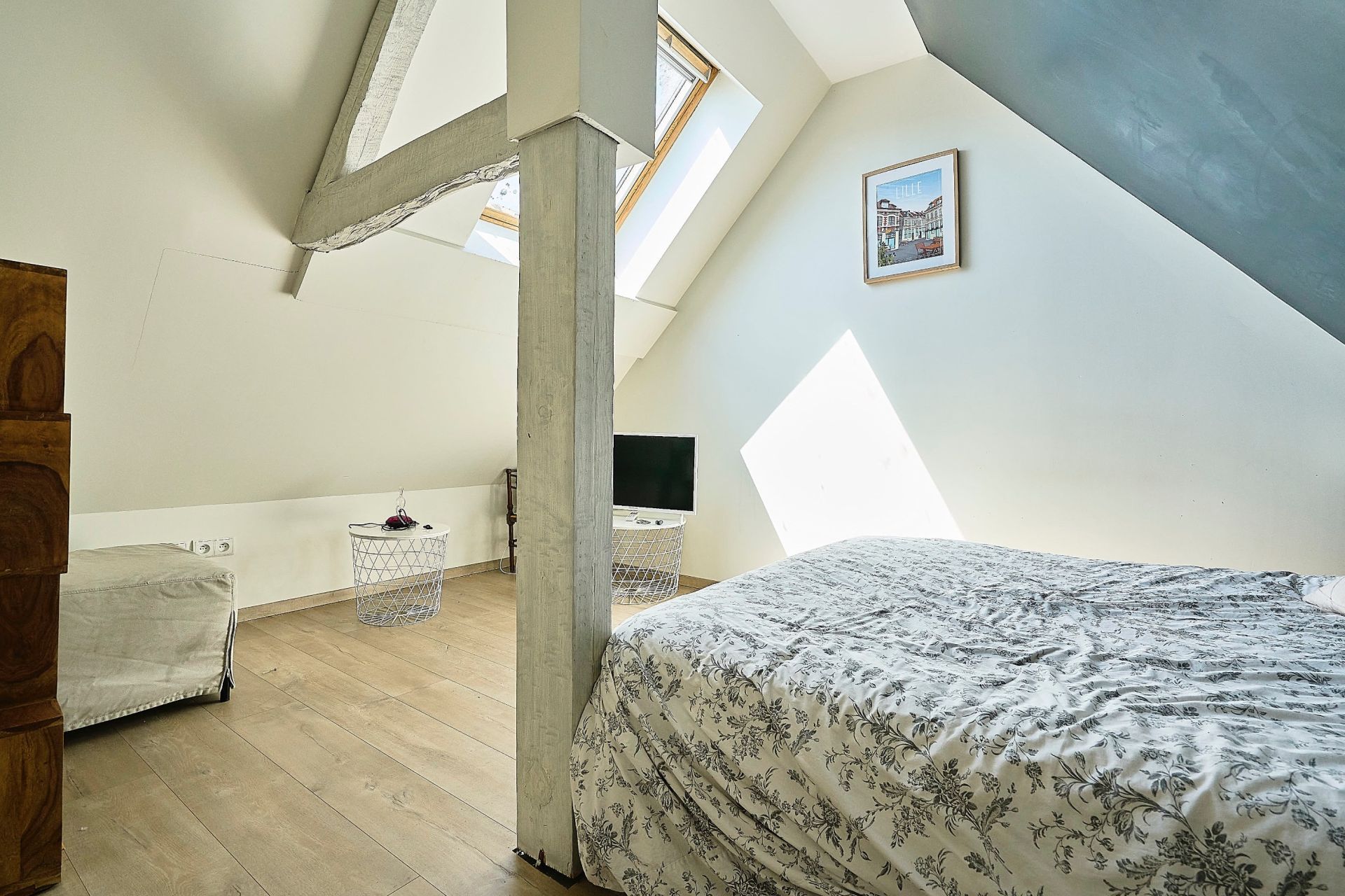 luxury house 10 Rooms for sale on LILLE (59000)