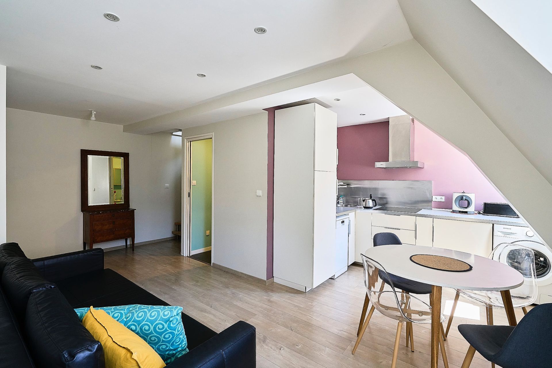 luxury house 10 Rooms for sale on LILLE (59000)