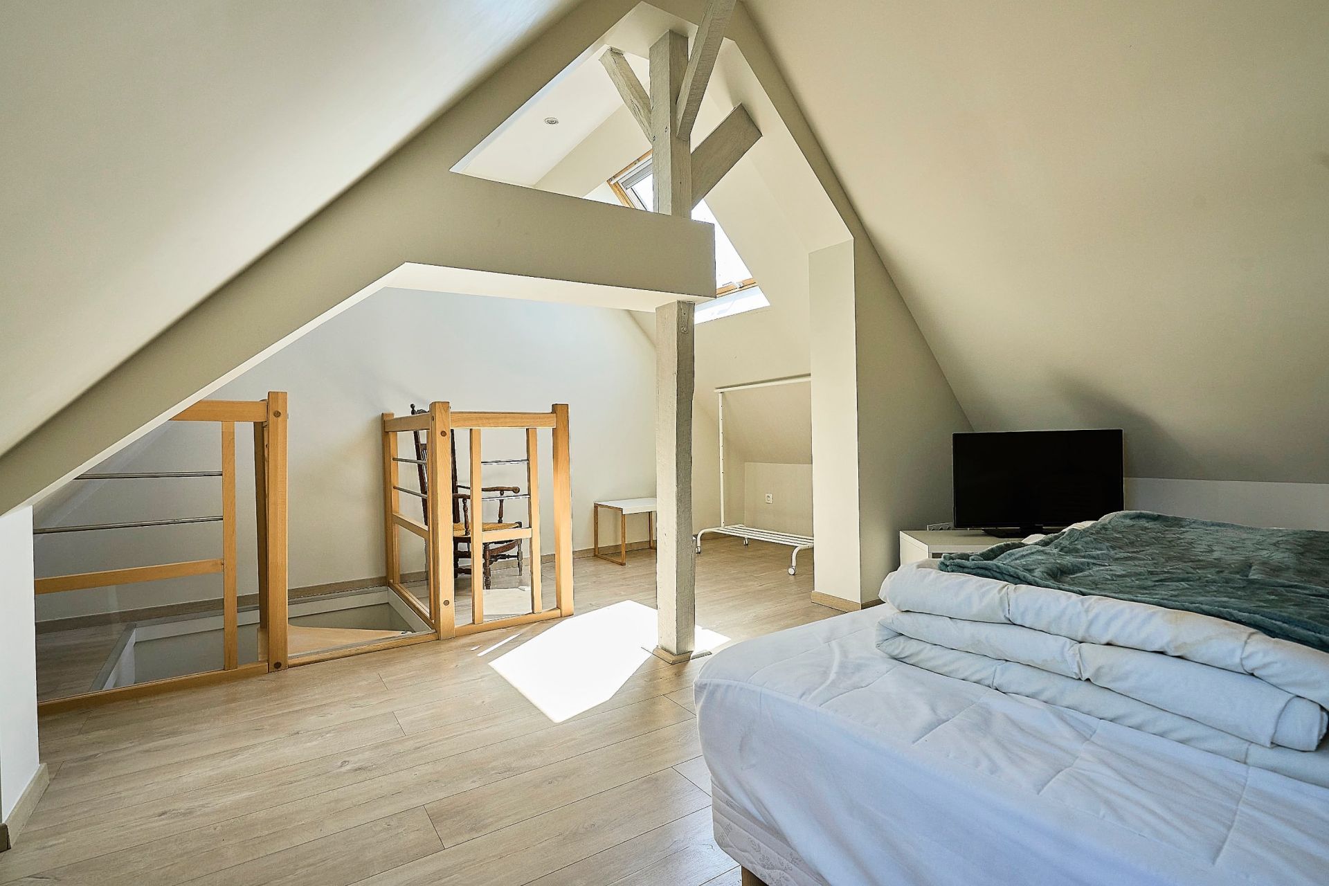 luxury house 10 Rooms for sale on LILLE (59000)
