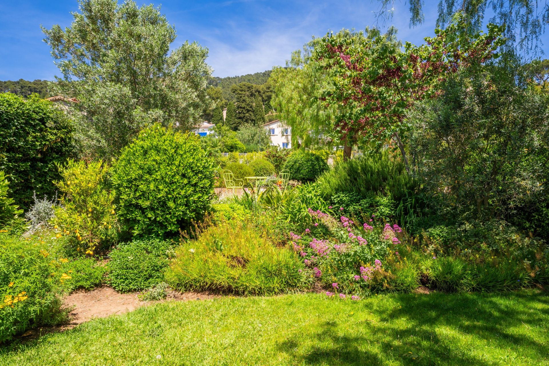 maison de luxe 6 Pièces en vente sur CARQUEIRANNE (83320)