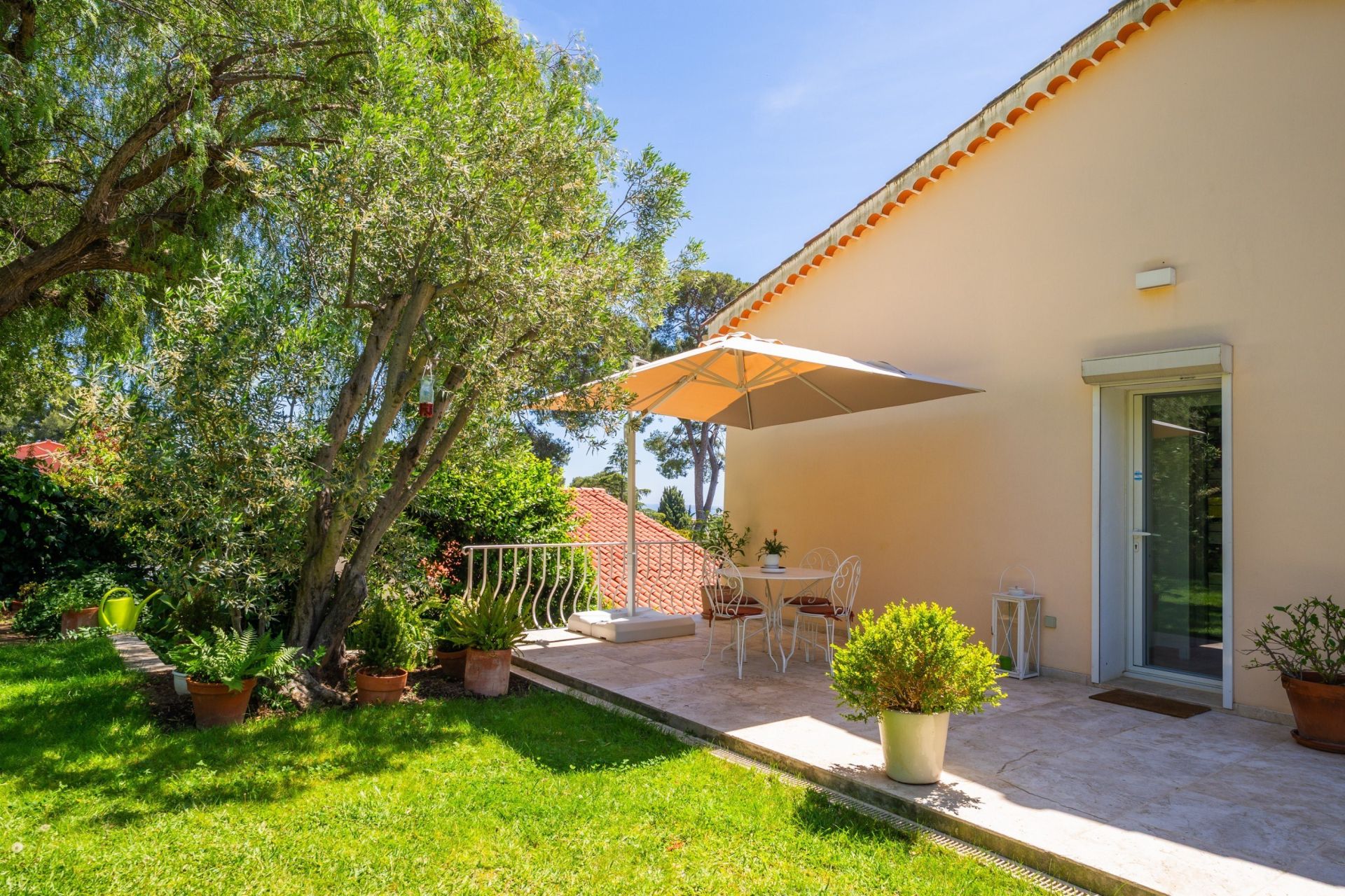 maison de luxe 6 Pièces en vente sur CARQUEIRANNE (83320)