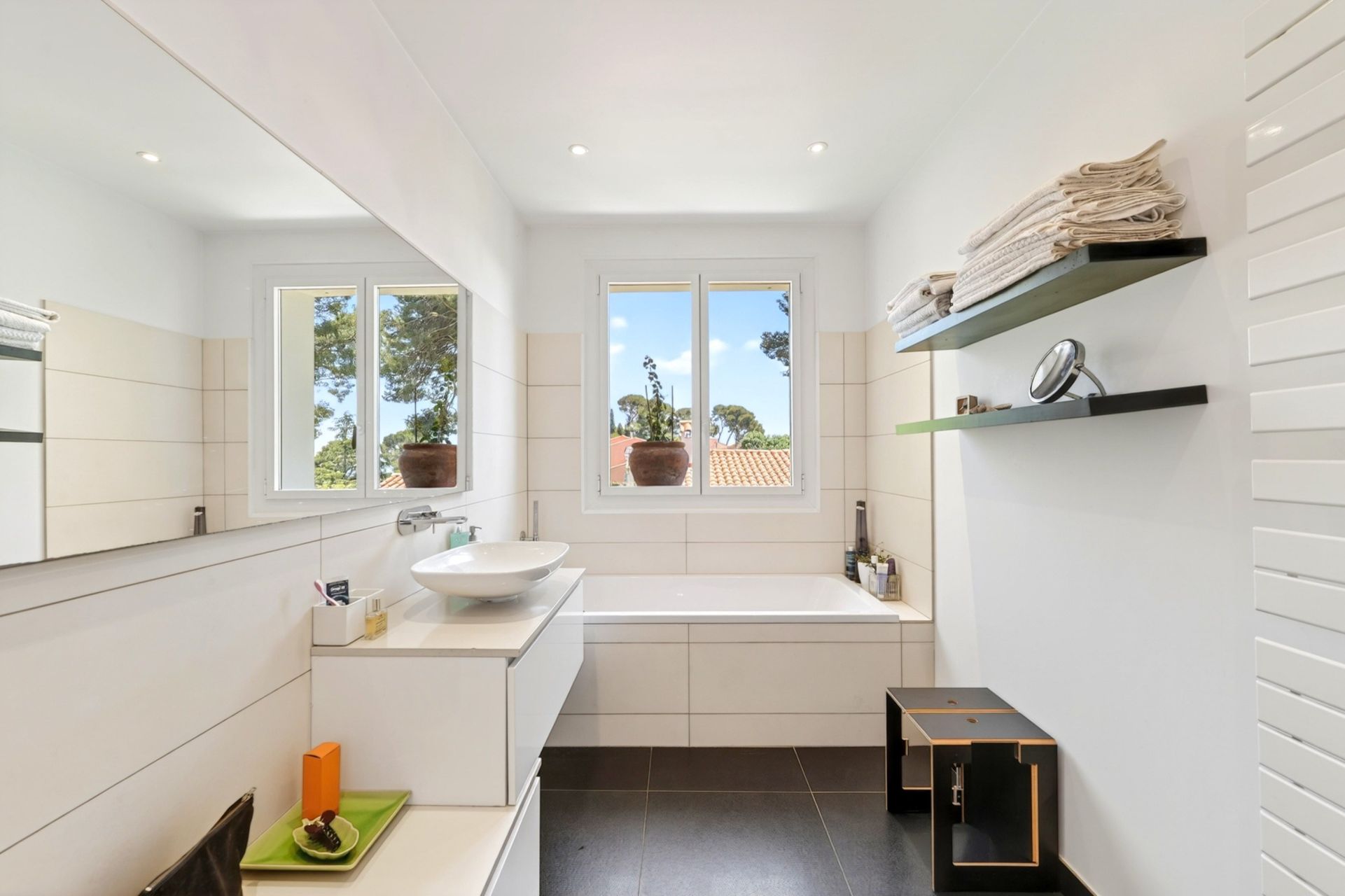 maison de luxe 6 Pièces en vente sur CARQUEIRANNE (83320)
