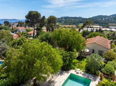 Vente Maison de luxe Carqueiranne 6&nbsp;Pièces 193&nbsp;m²