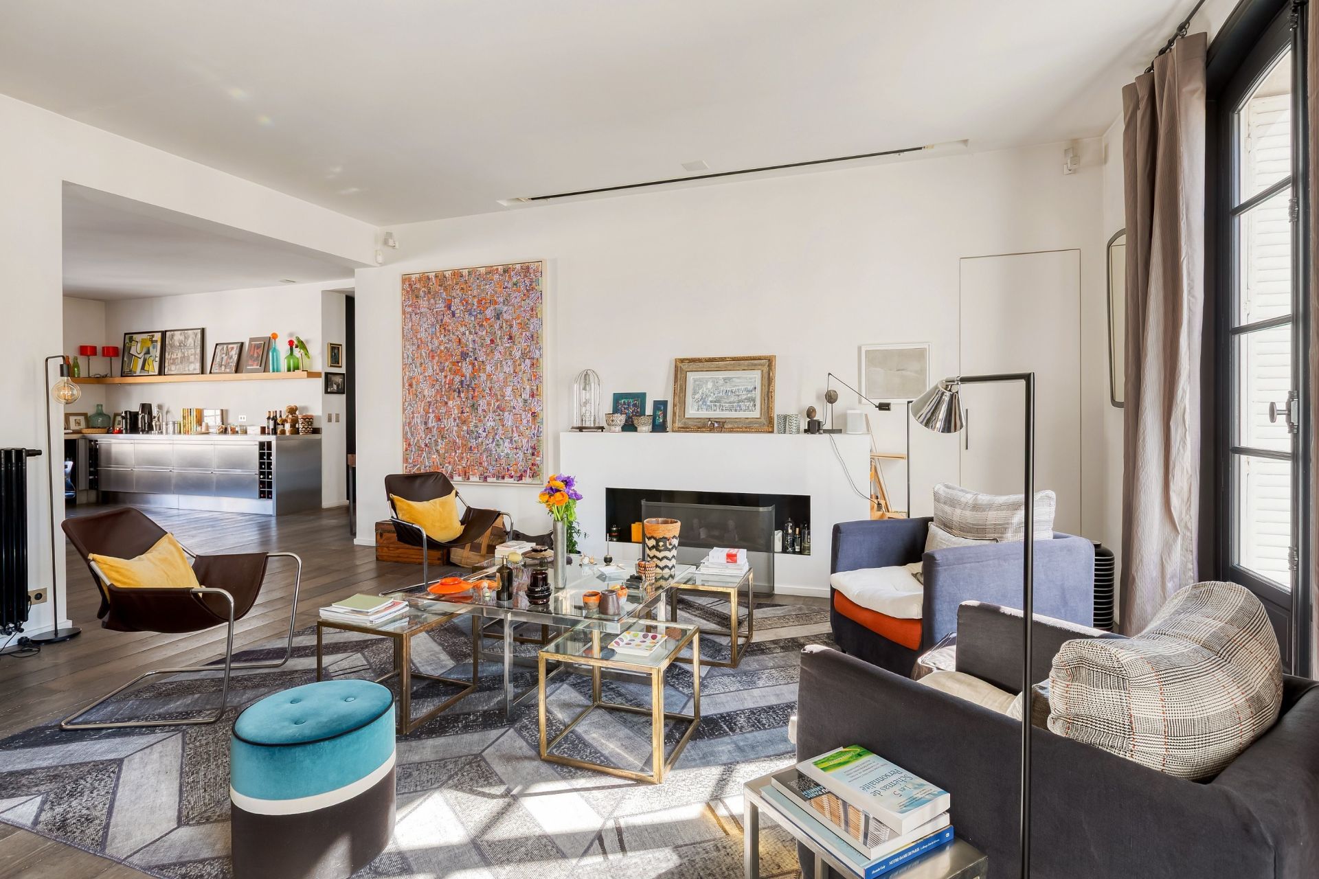 luxury apartment 6 Rooms for sale on PARIS (75016)