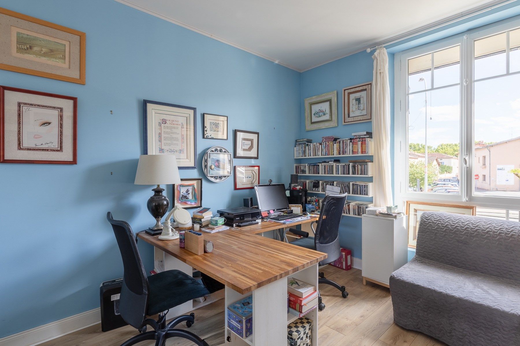 luxury house 7 Rooms for sale on LAVAUR (81500)
