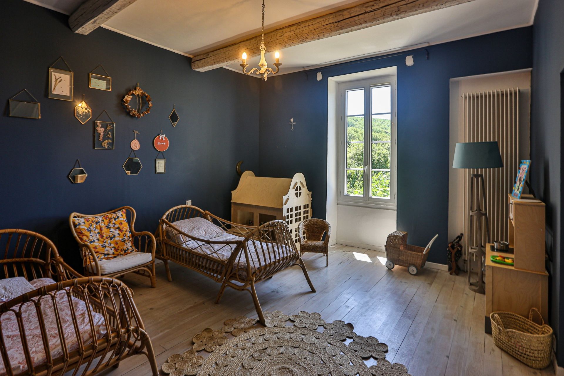 maison de luxe 18 Pièces en vente sur REILLANNE (04110)