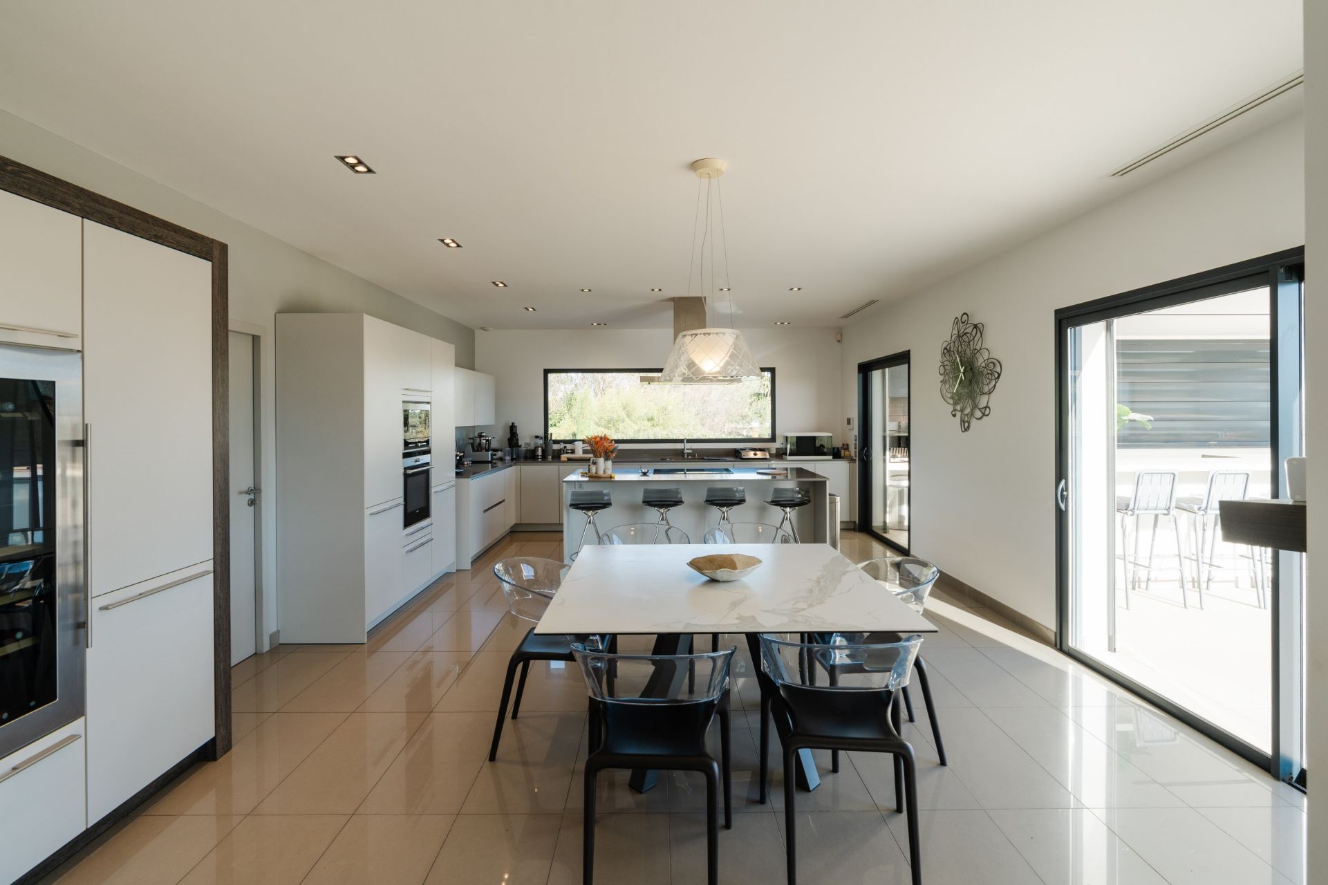 luxury house 7 Rooms for sale on PERPIGNAN (66000)