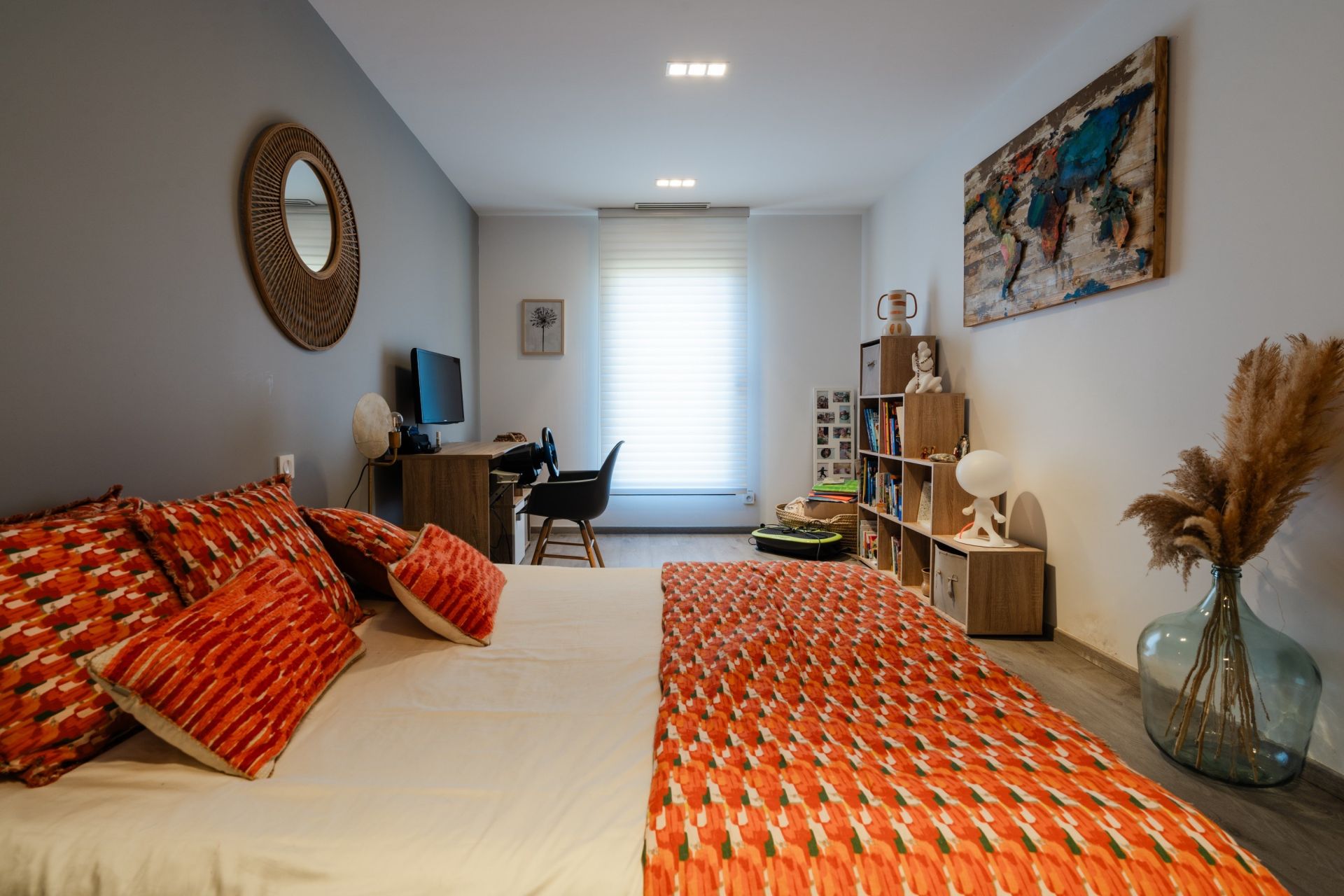 luxury house 7 Rooms for sale on PERPIGNAN (66000)