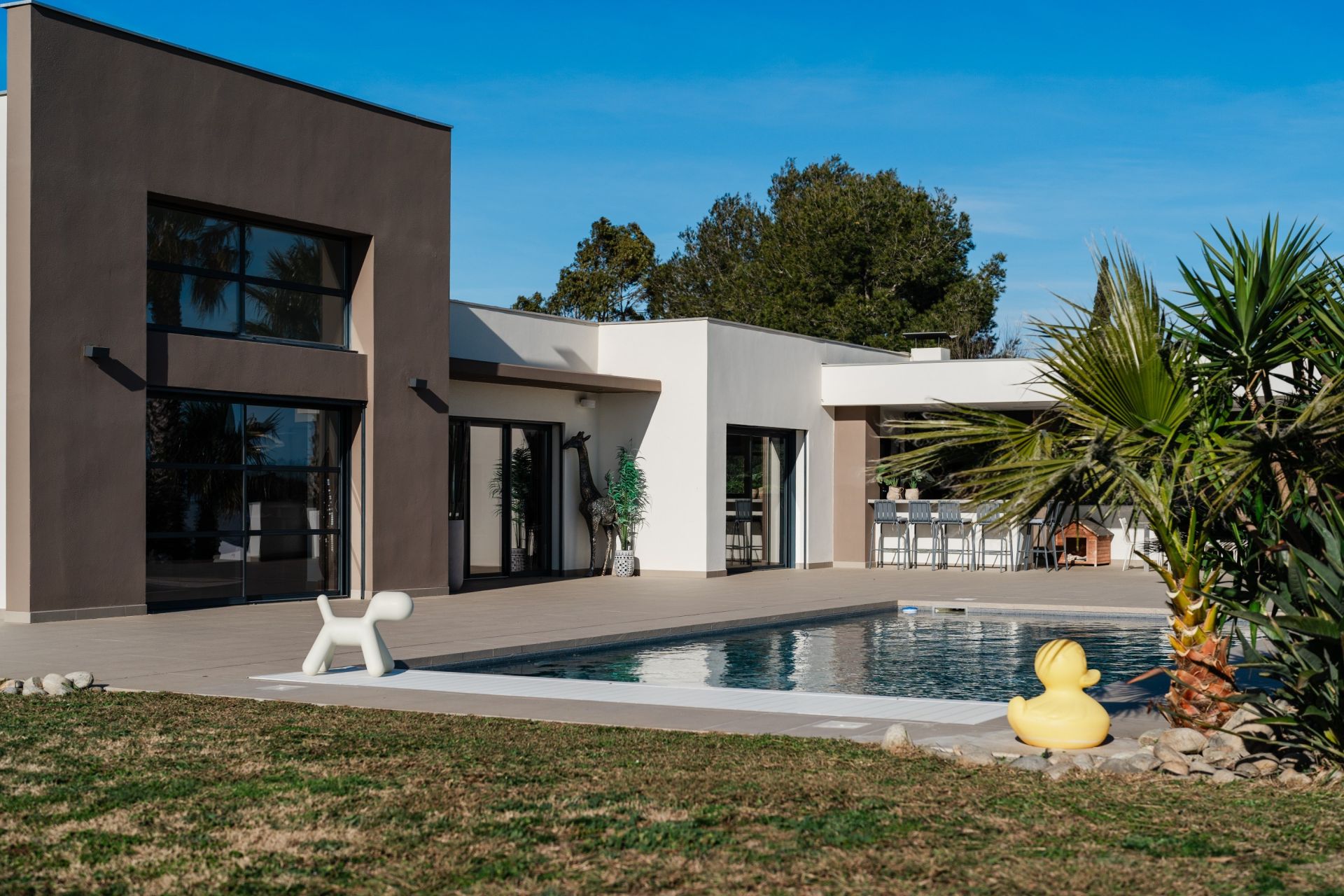 luxury house 7 Rooms for sale on PERPIGNAN (66000)