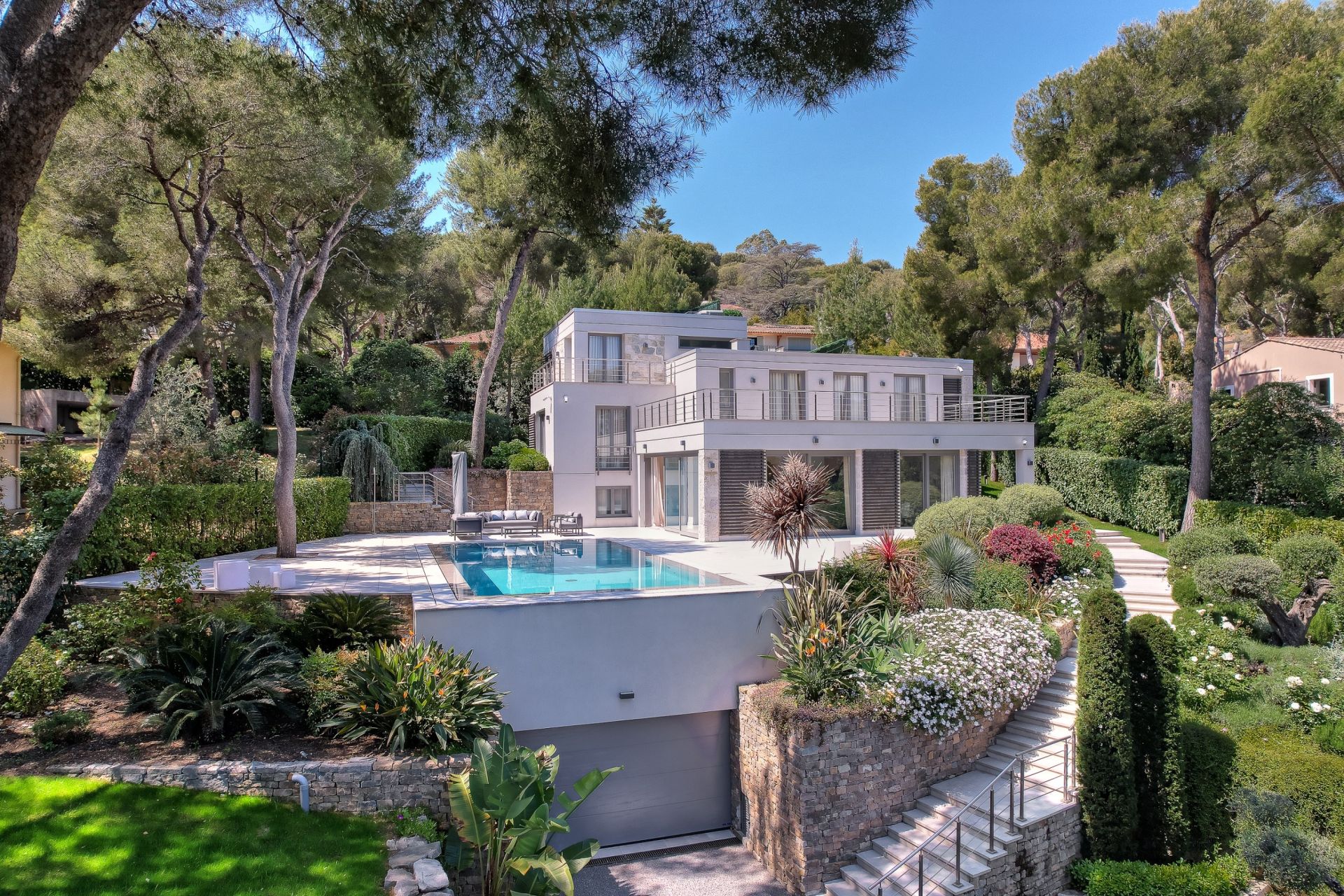maison contemporaine 8 Pièces en vente sur ST JEAN CAP FERRAT (06230)
