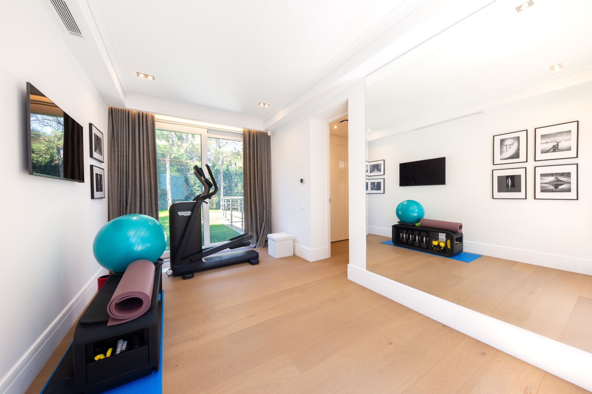 maison contemporaine 8 Pièces en vente sur ST JEAN CAP FERRAT (06230)