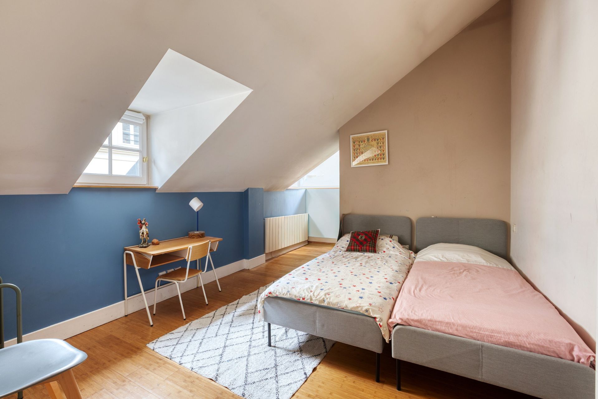luxury apartment 5 Rooms for sale on PARIS (75008)