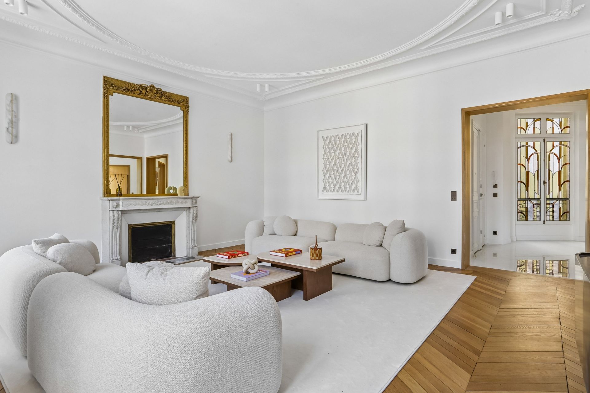 luxury apartment 7 Rooms for sale on PARIS (75016)
