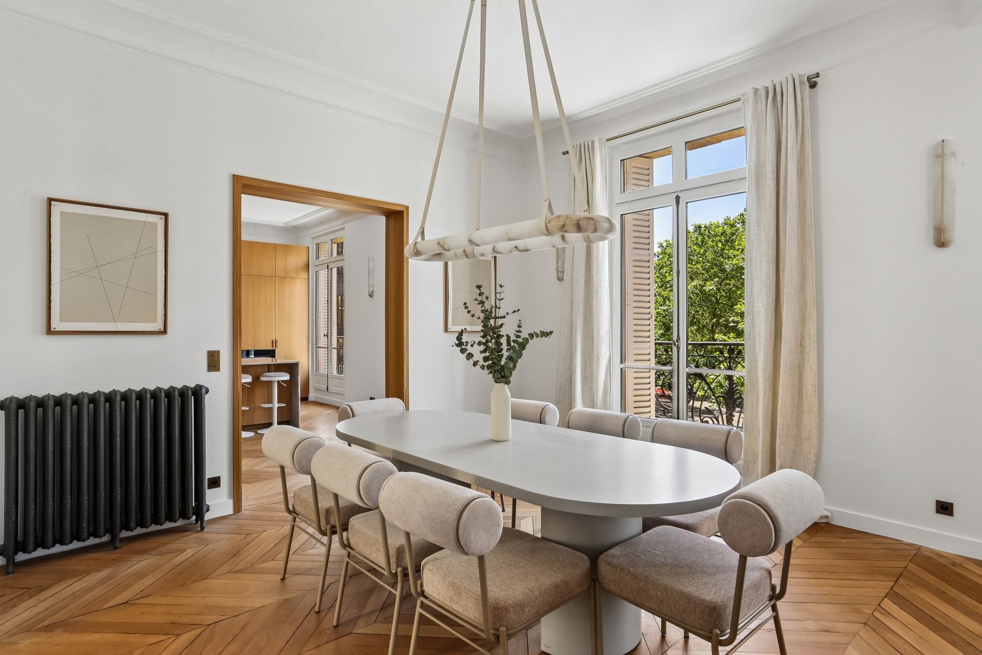 luxury apartment 7 Rooms for sale on PARIS (75016)