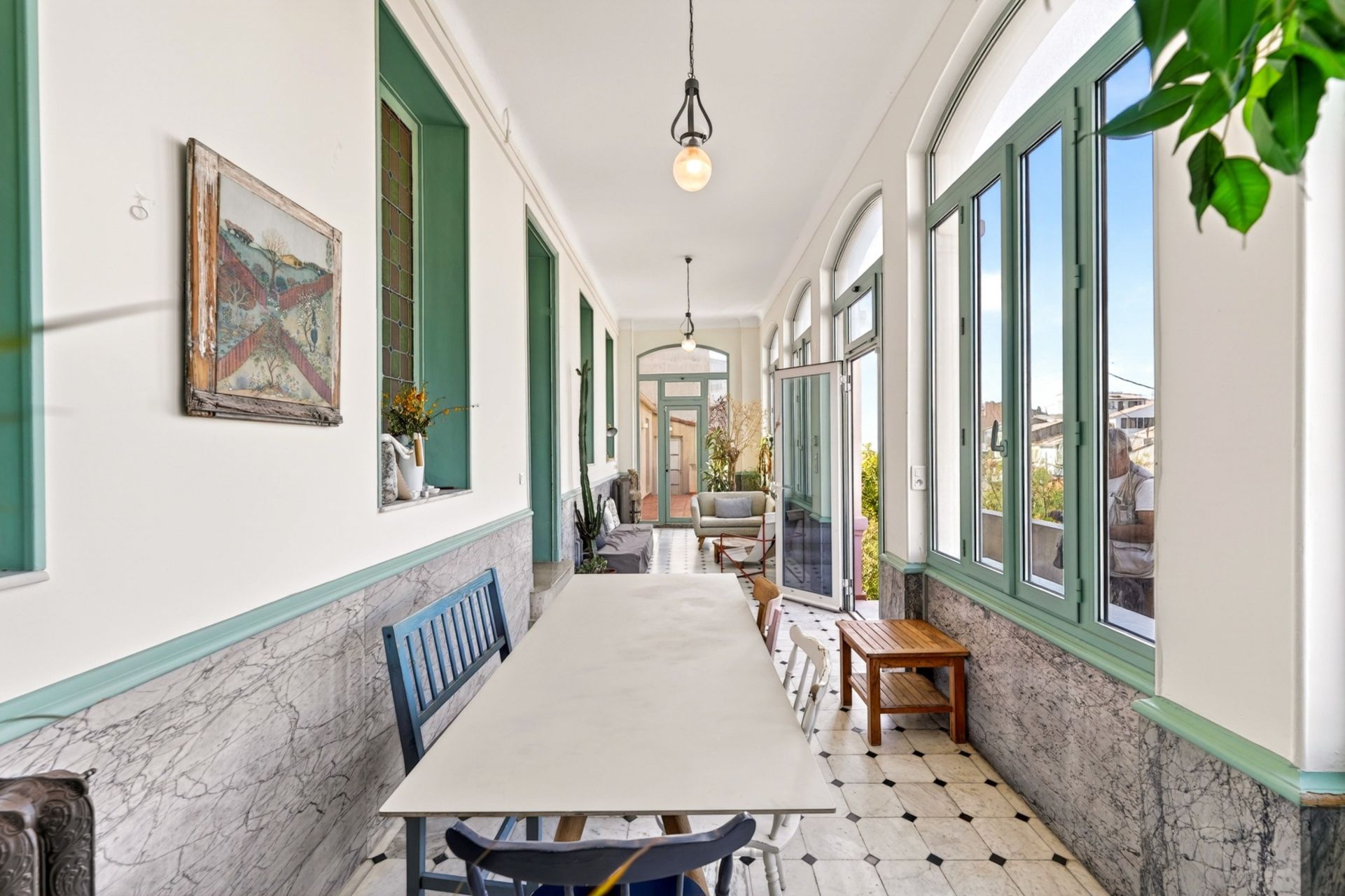 luxury house 6 Rooms for rent on MARSEILLE (13007)