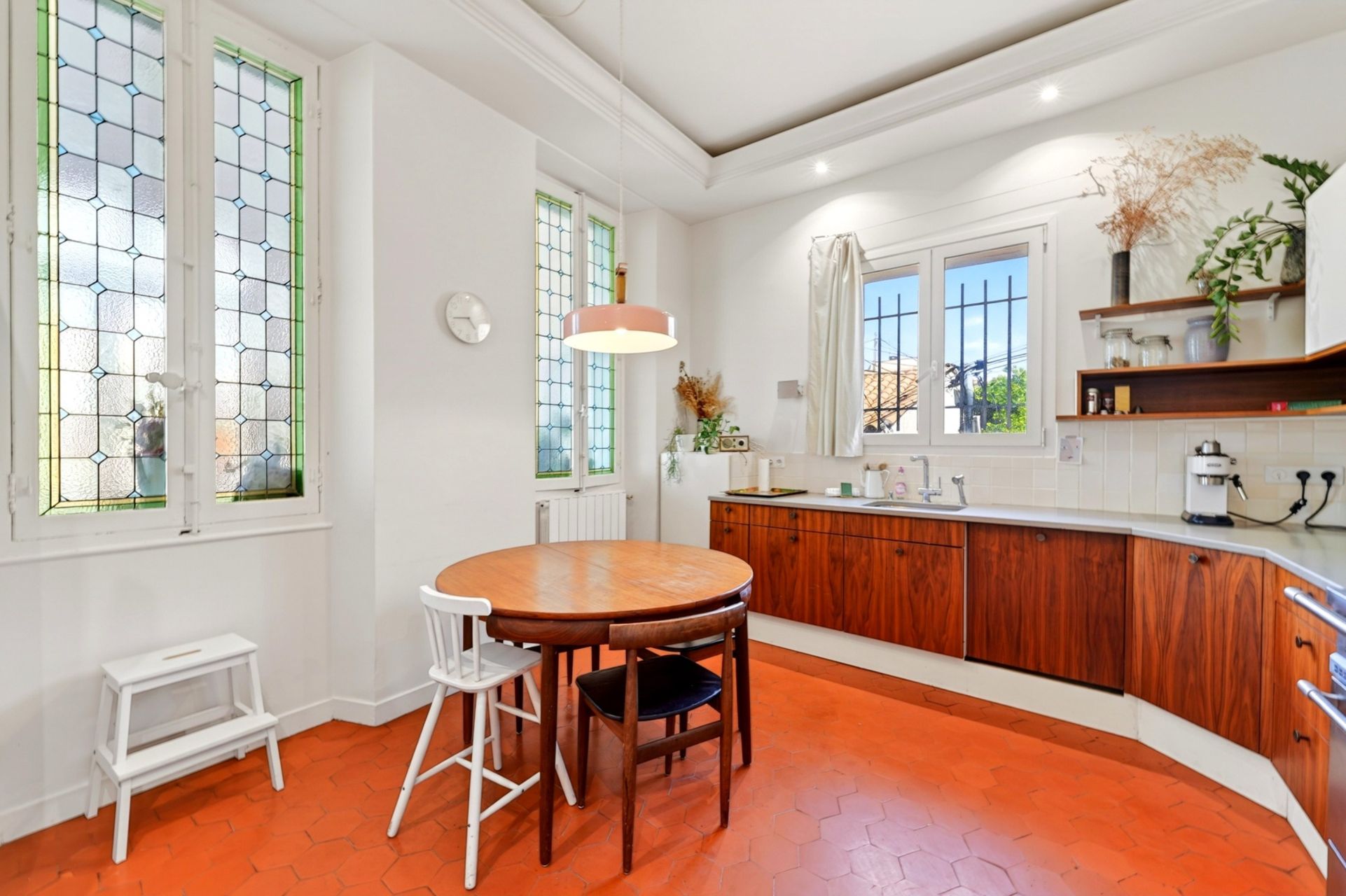 luxury house 6 Rooms for rent on MARSEILLE (13007)
